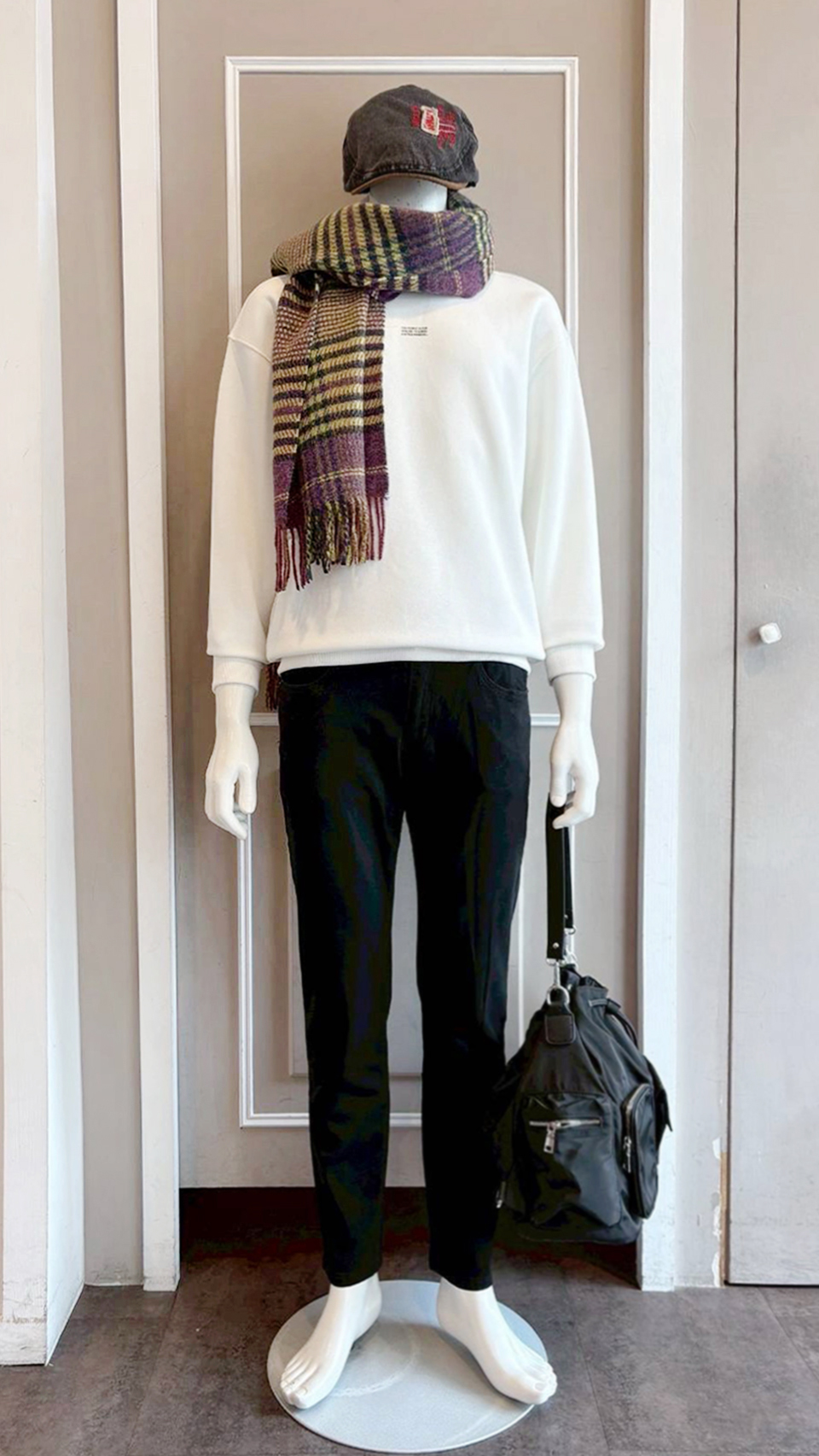 LINE_ALBUM_111.12.15 穿搭分享_221214_28