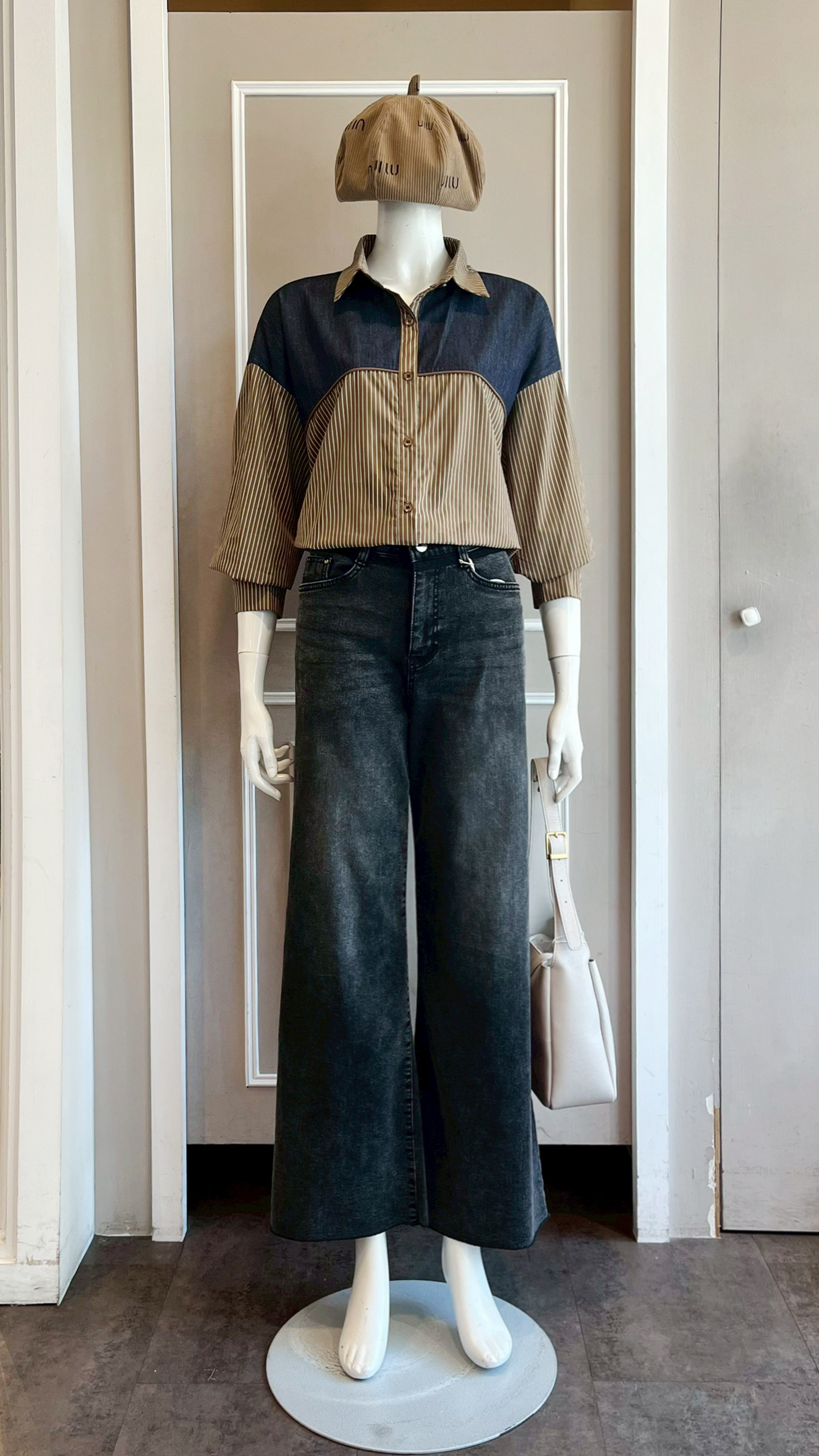 LINE_ALBUM_111.11.03 穿搭分享_221103_2