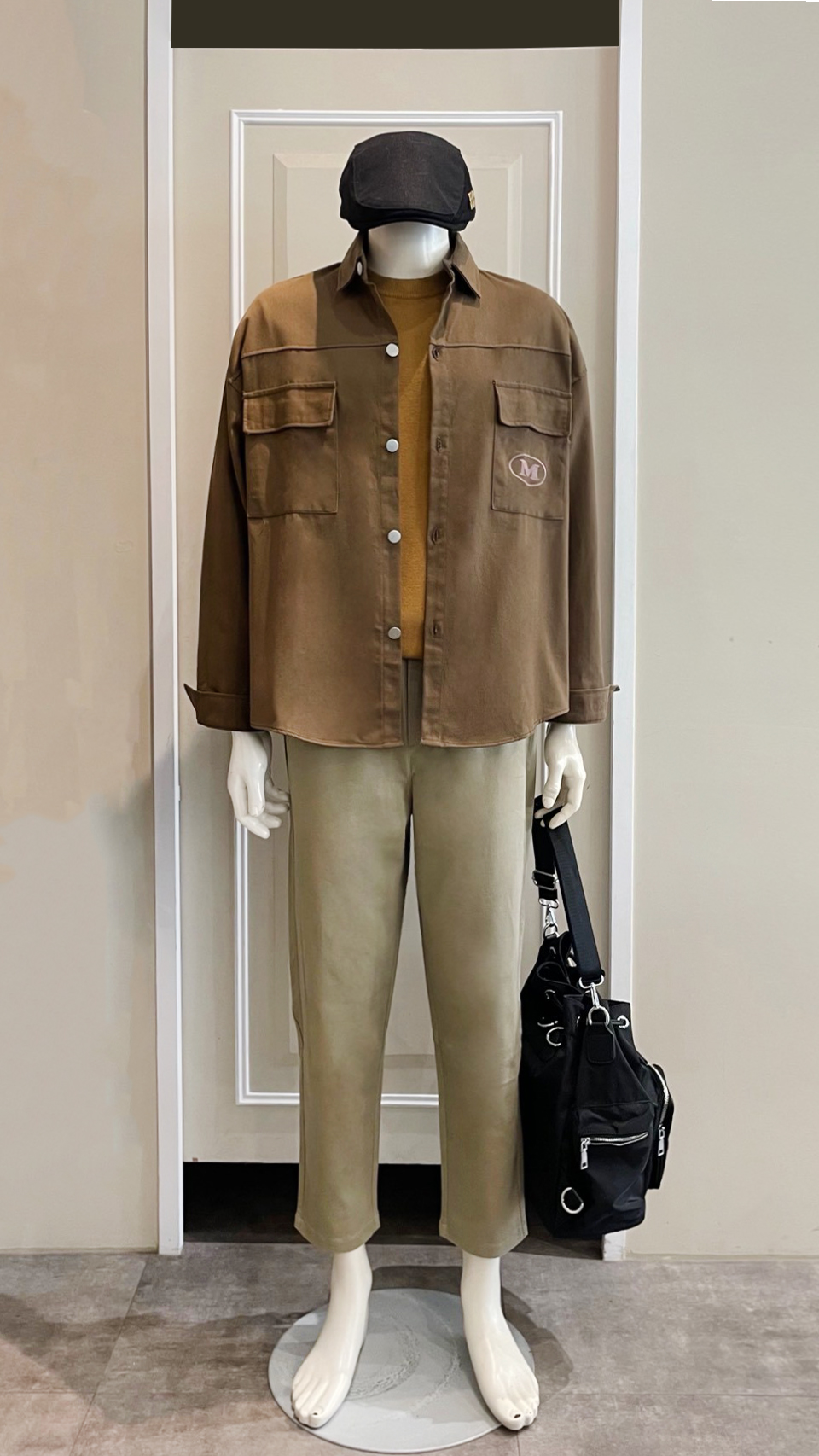 LINE_ALBUM_111.12.15 穿搭分享_221214_28