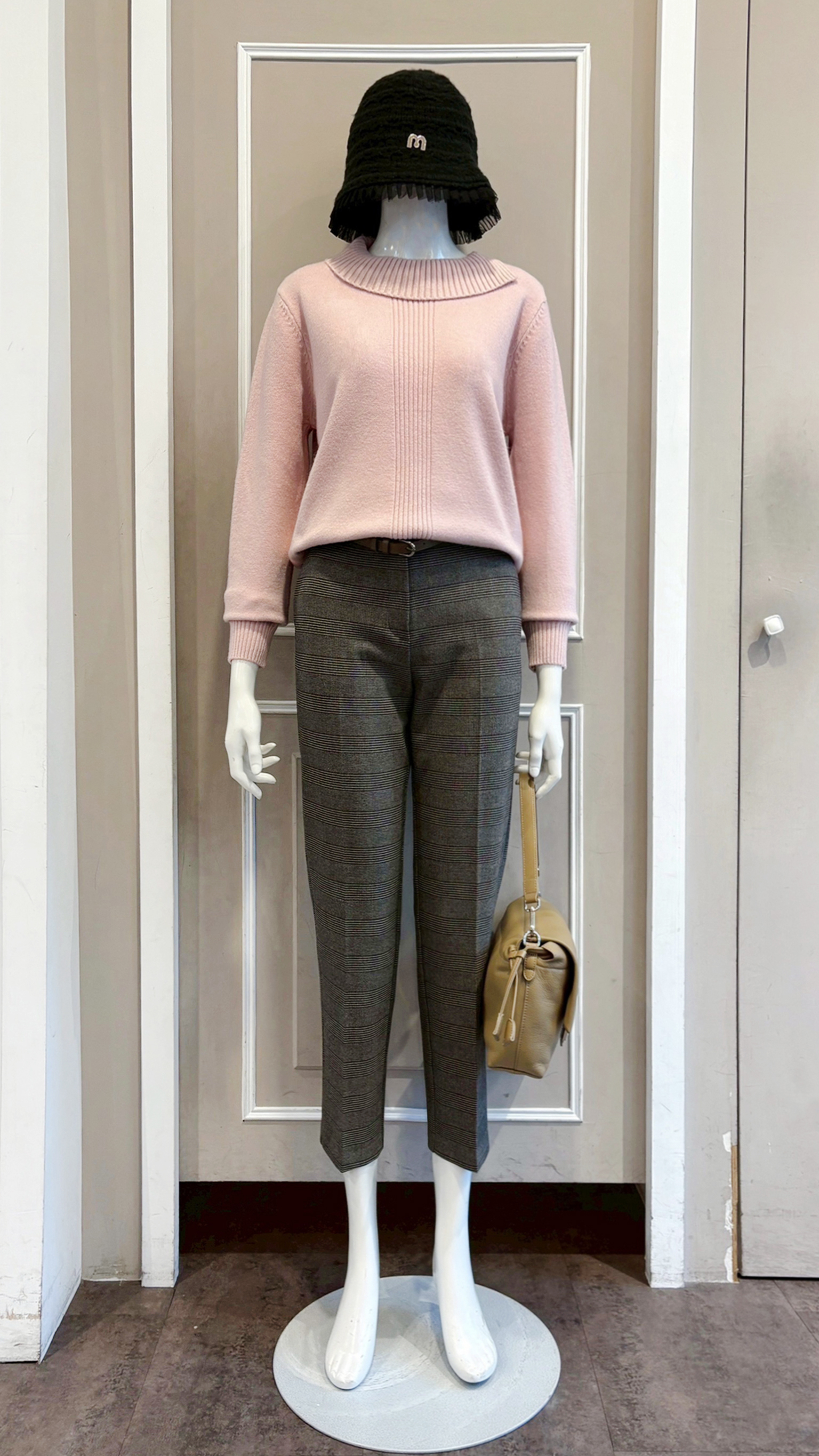 LINE_ALBUM_111.11.03 穿搭分享_221103_2