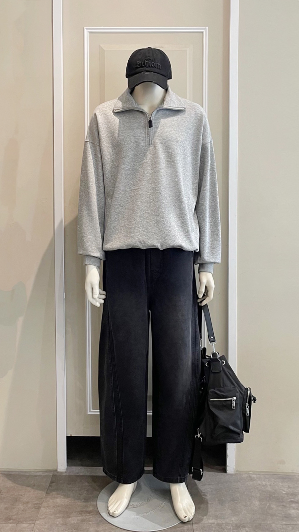 LINE_ALBUM_111.12.15 穿搭分享_221214_28