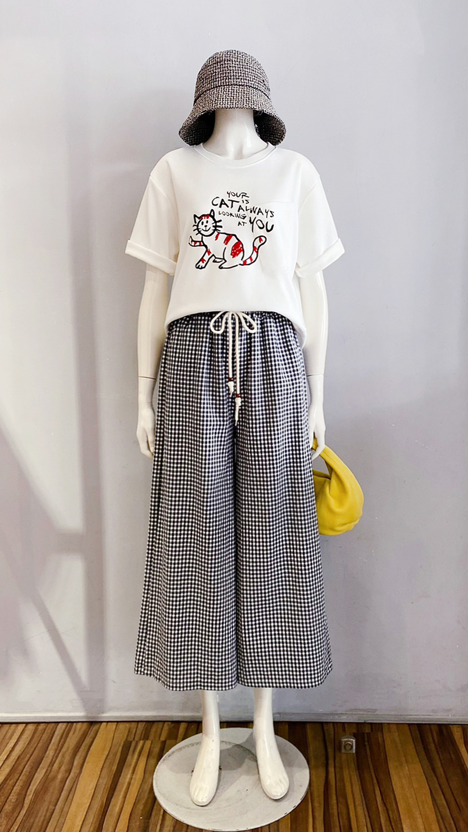 LINE_ALBUM_111.11.03 穿搭分享_221103_2