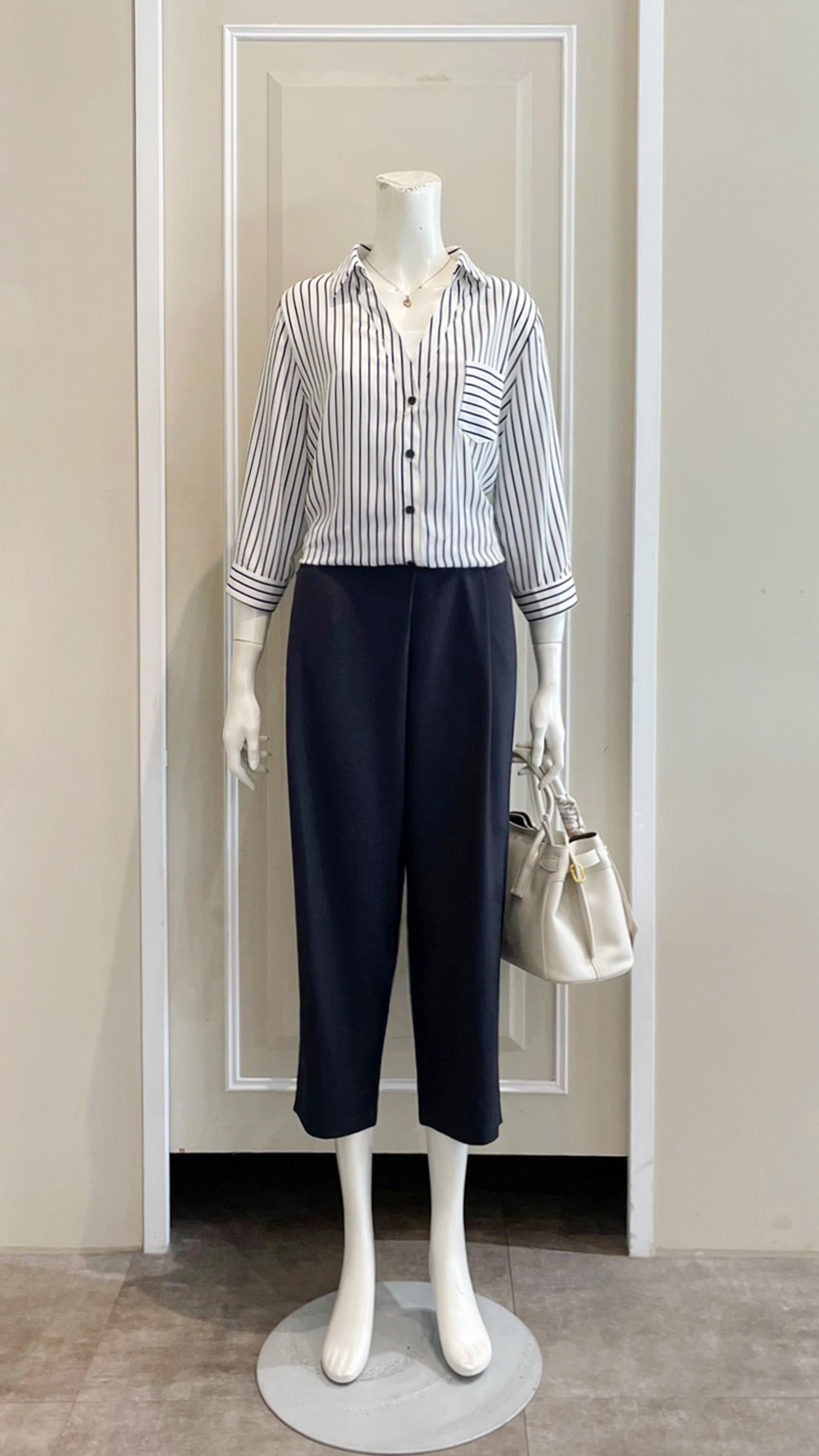 LINE_ALBUM_111.11.03 穿搭分享_221103_2