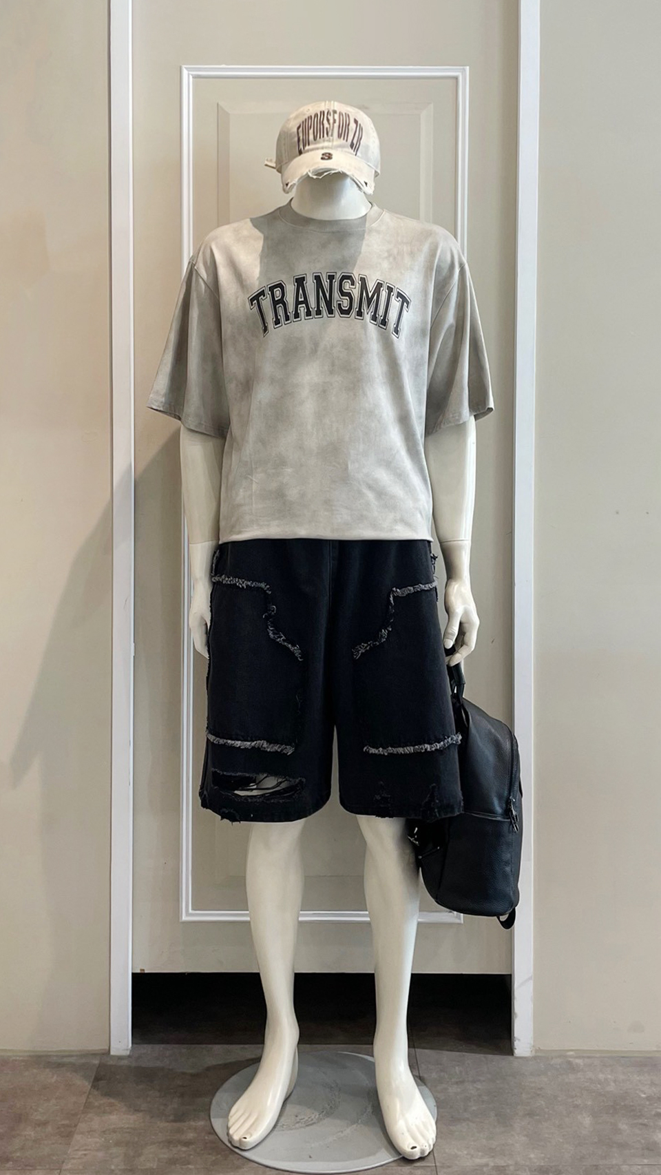 LINE_ALBUM_111.12.15 穿搭分享_221214_28