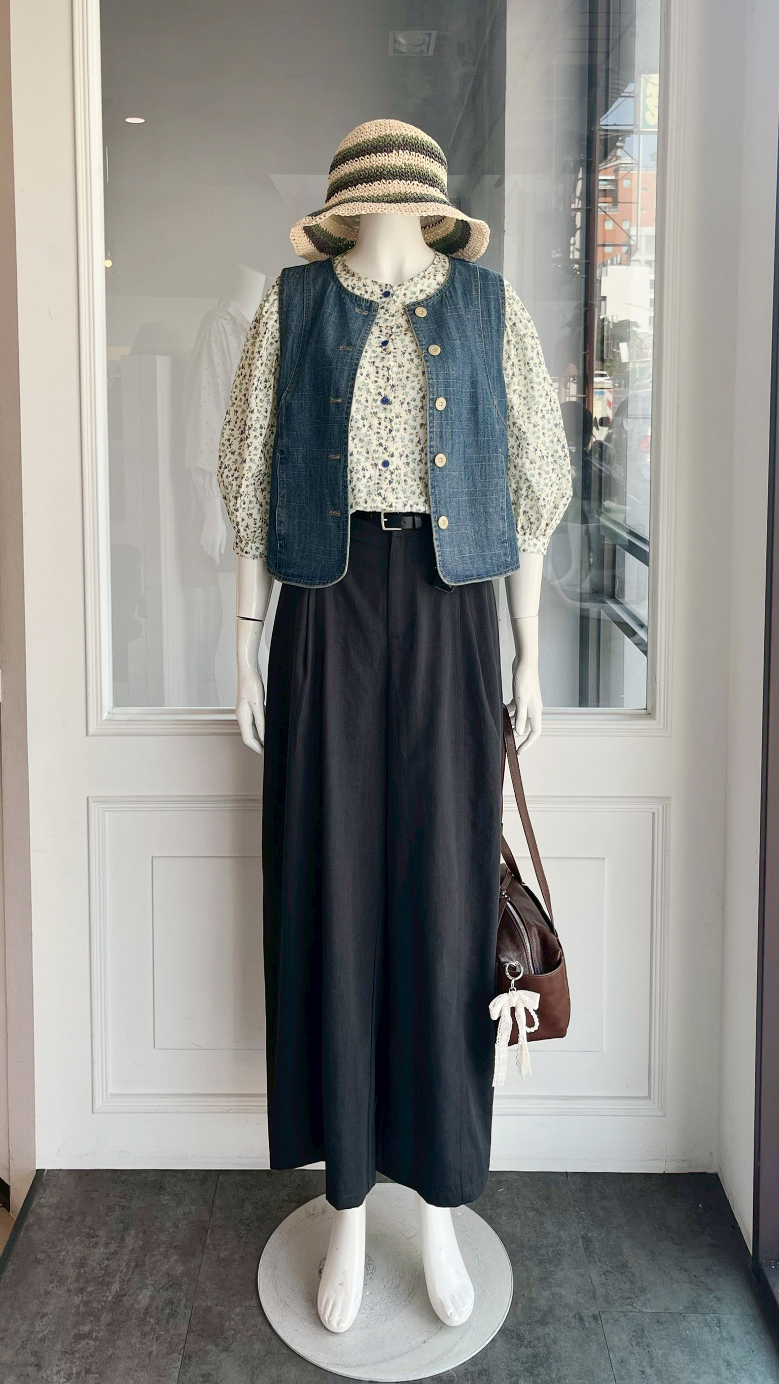 LINE_ALBUM_111.11.03 穿搭分享_221103_2