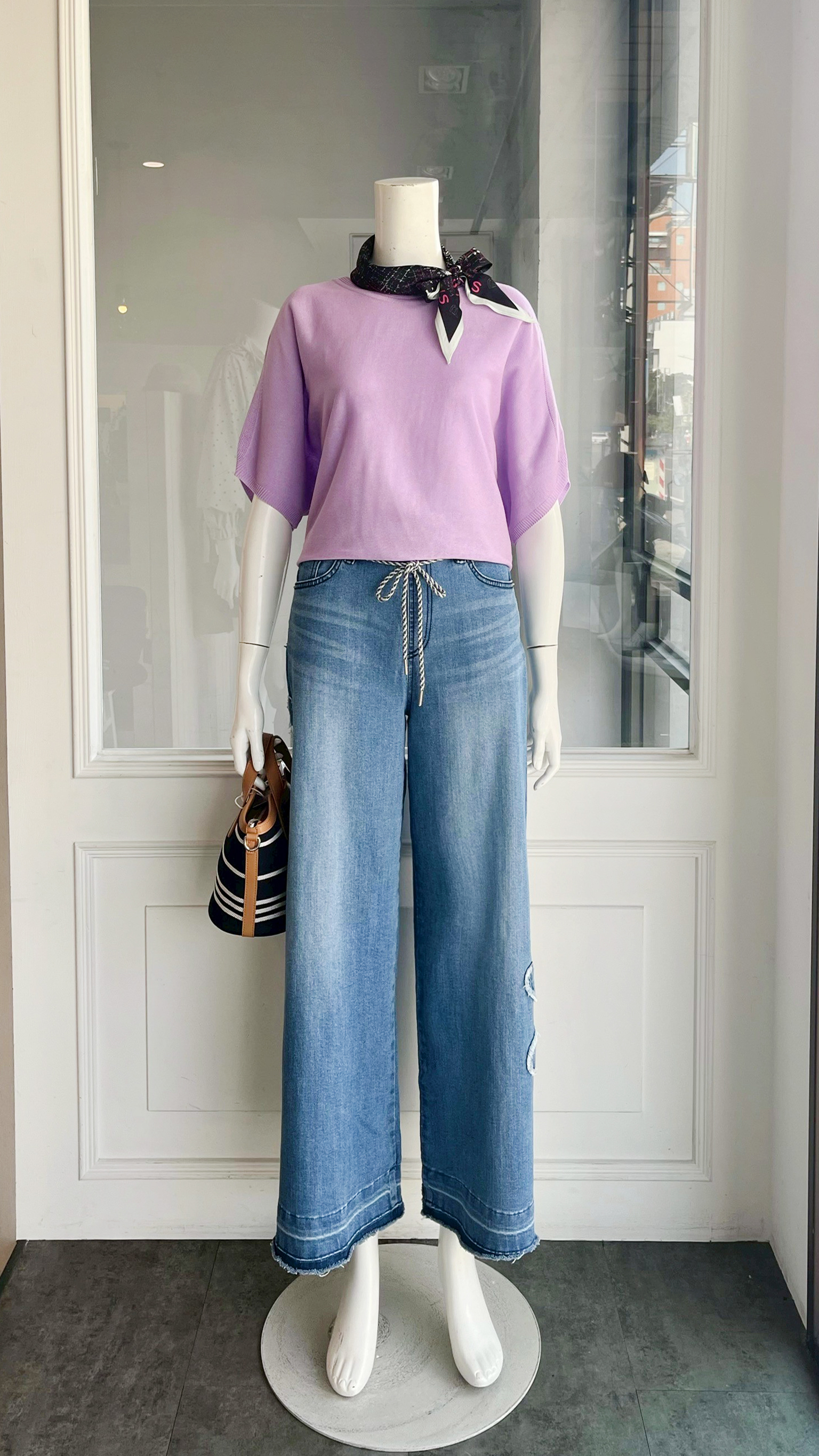 LINE_ALBUM_111.11.03 穿搭分享_221103_2