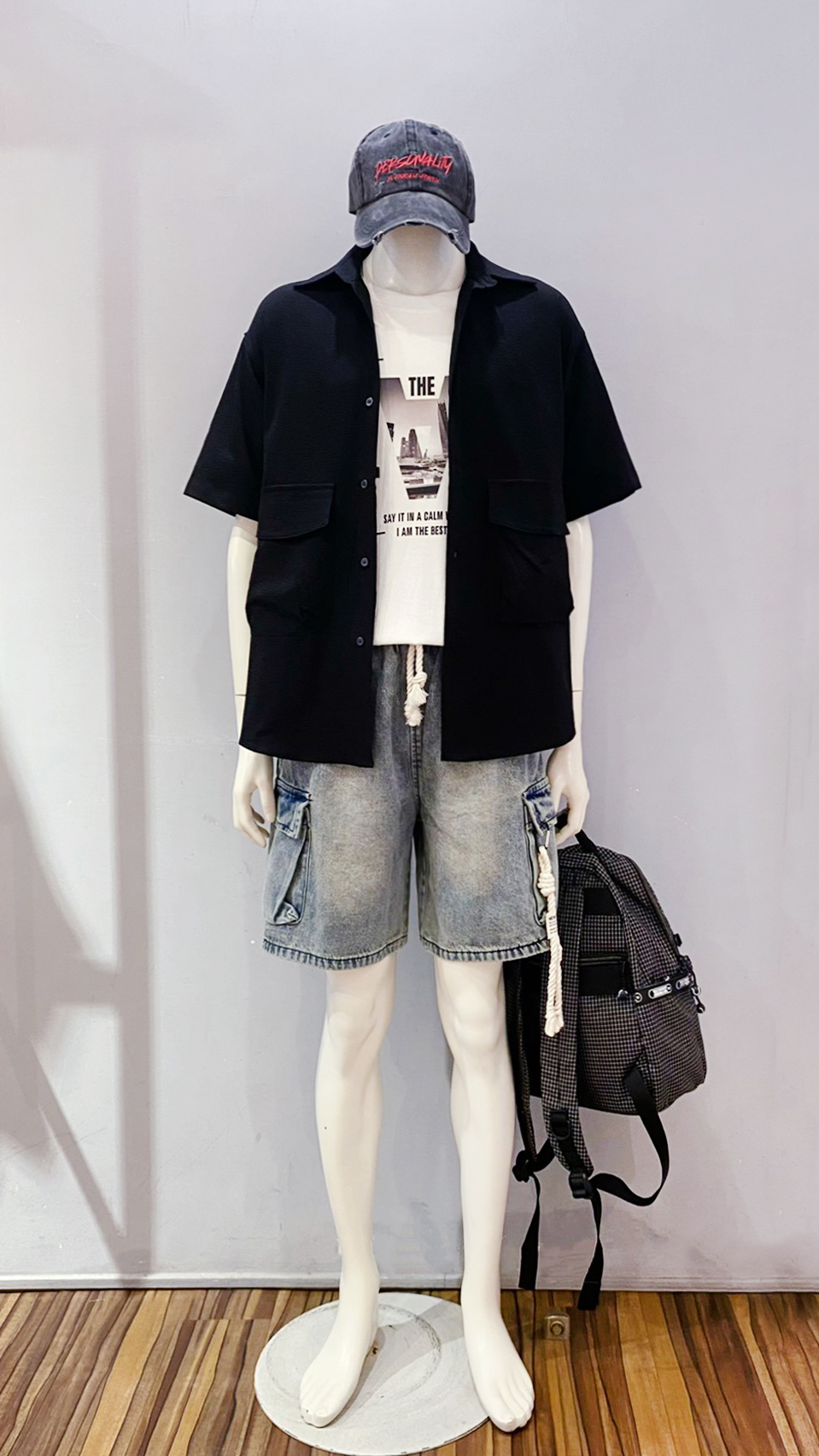 LINE_ALBUM_115.03.12 穿搭分享_260312_21