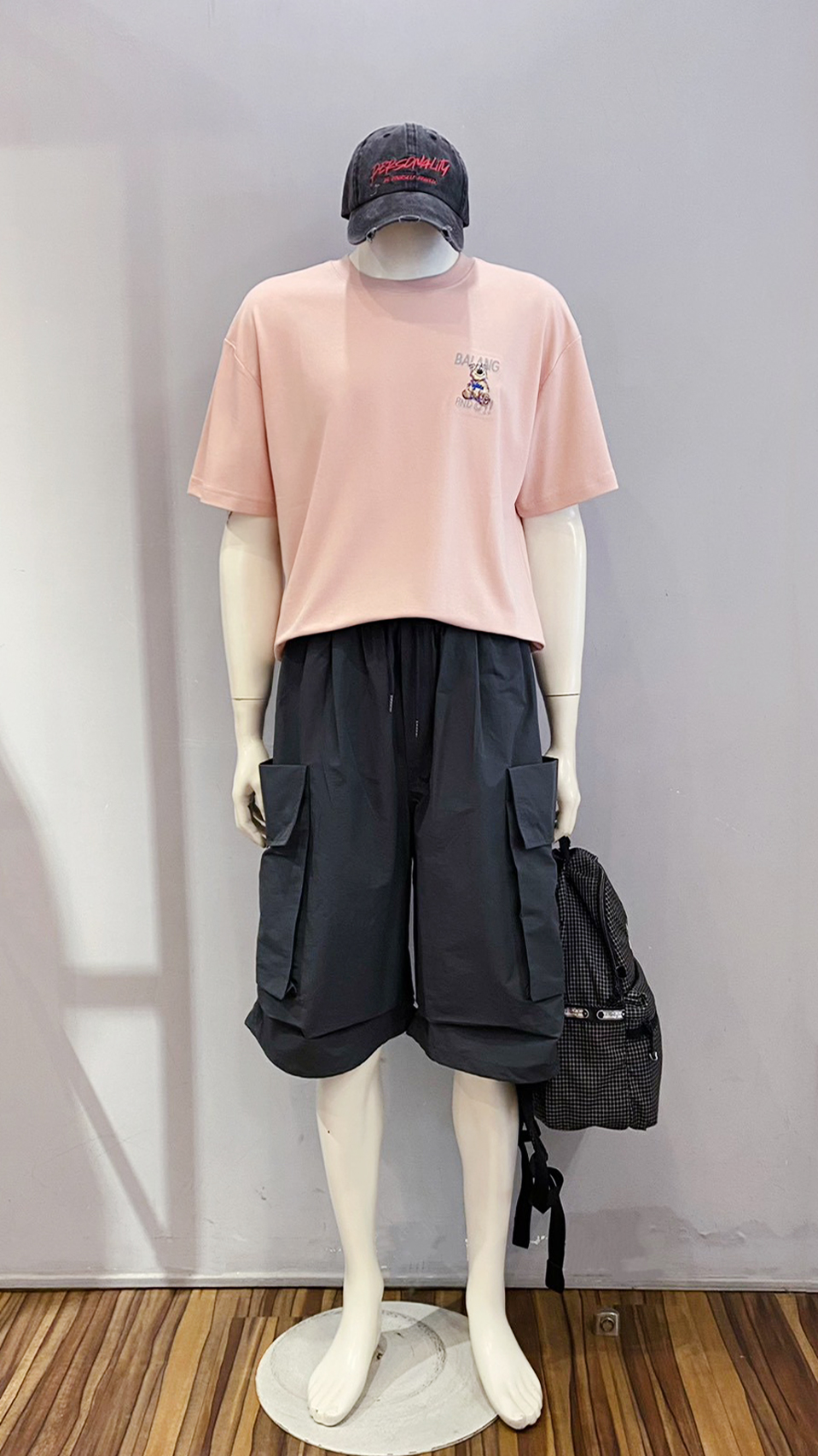 LINE_ALBUM_115.04.16 穿搭分享_260416_5