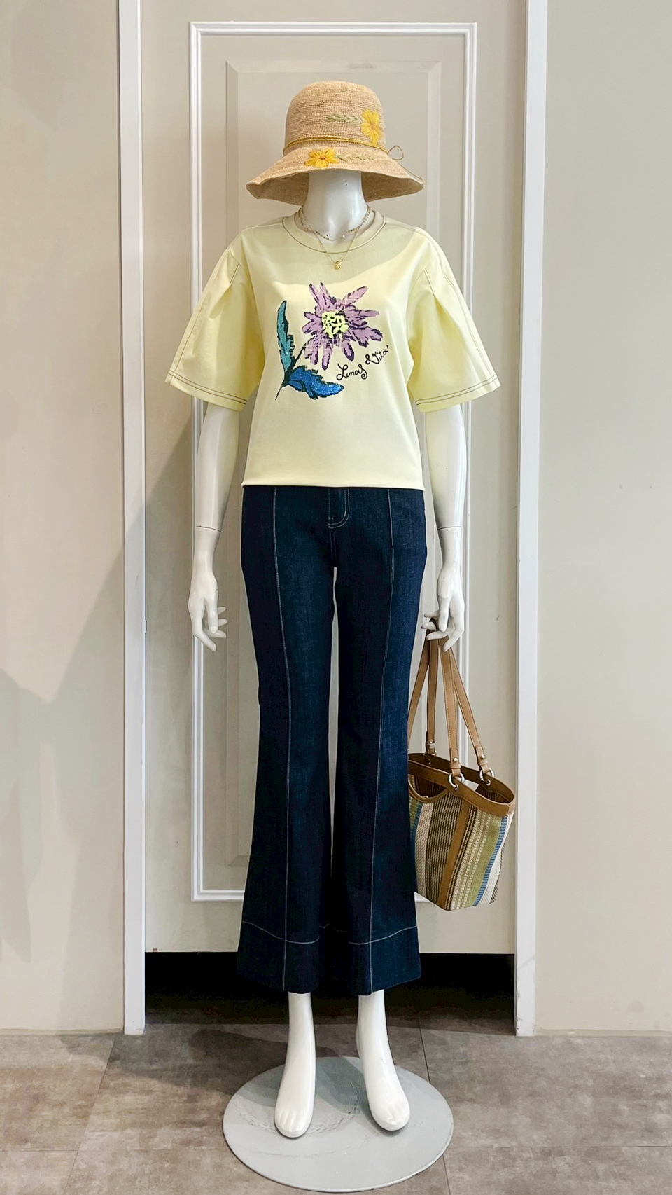 LINE_ALBUM_111.11.03 穿搭分享_221103_2