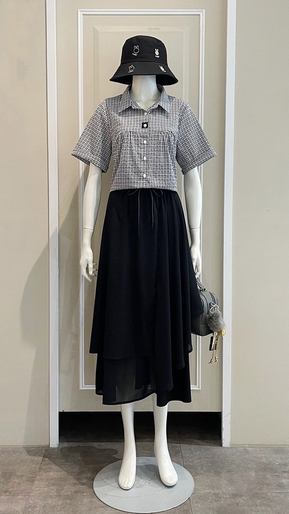 LINE_ALBUM_111.11.03 穿搭分享_221103_2