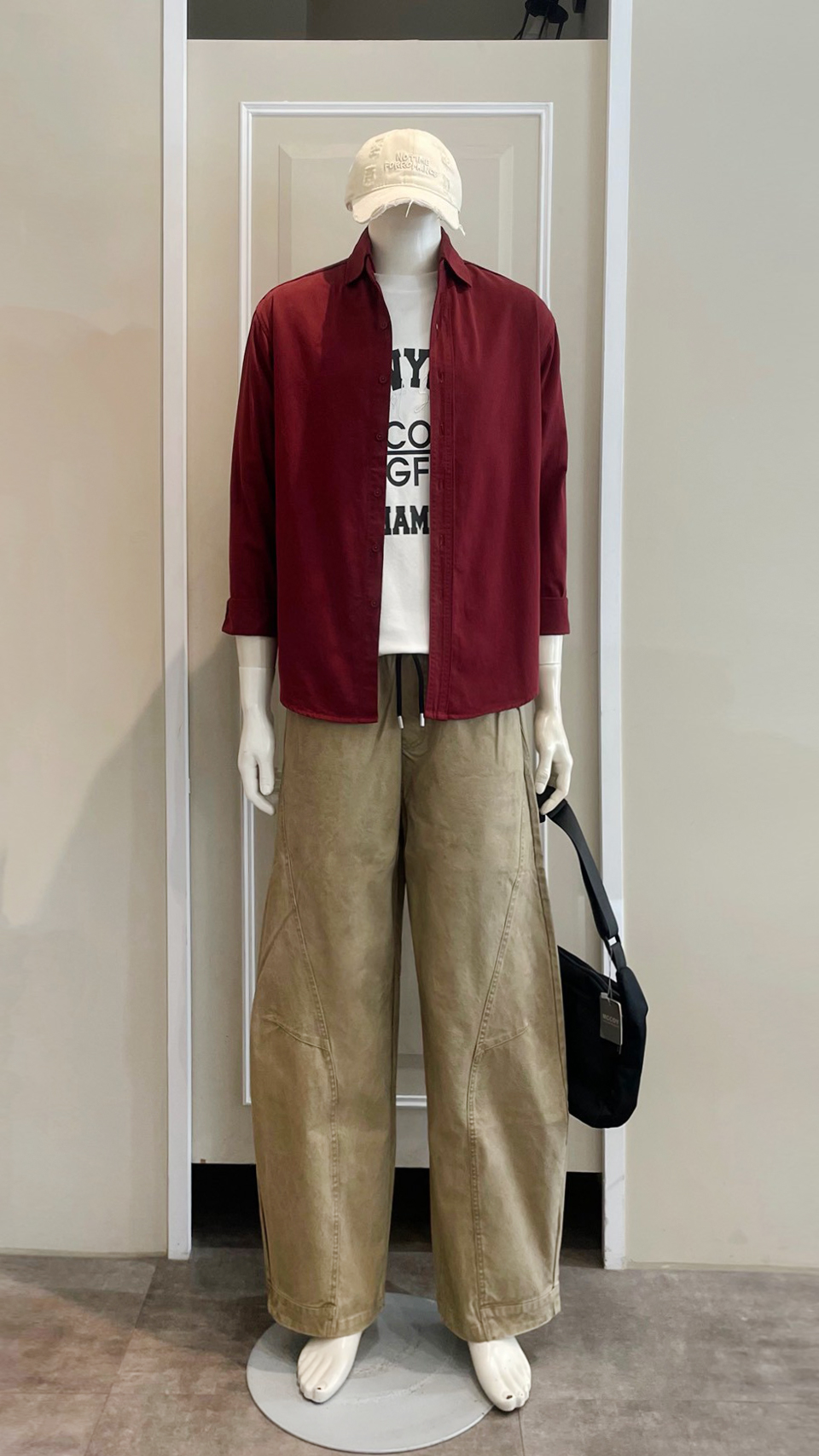 LINE_ALBUM_111.12.15 穿搭分享_221214_28