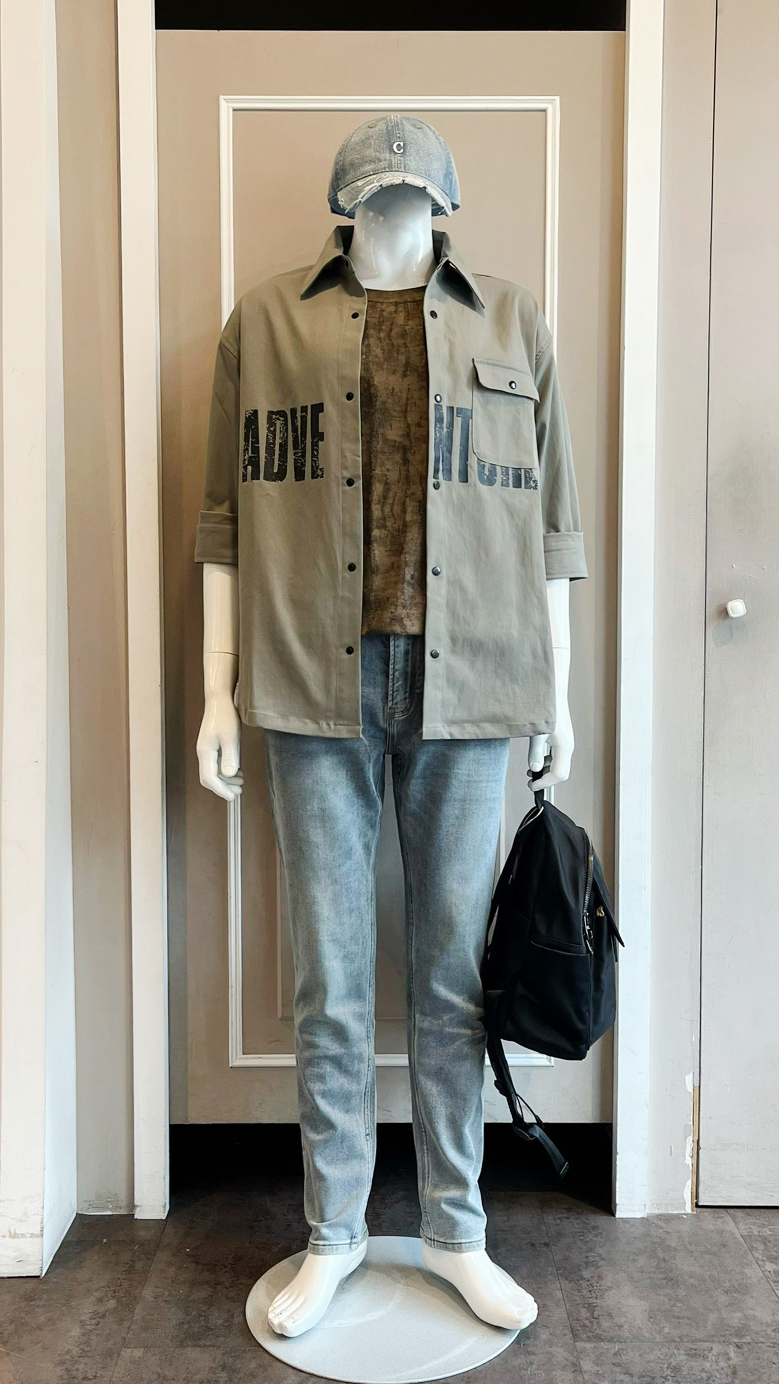 LINE_ALBUM_115.08.20 穿搭分享_260819_30
