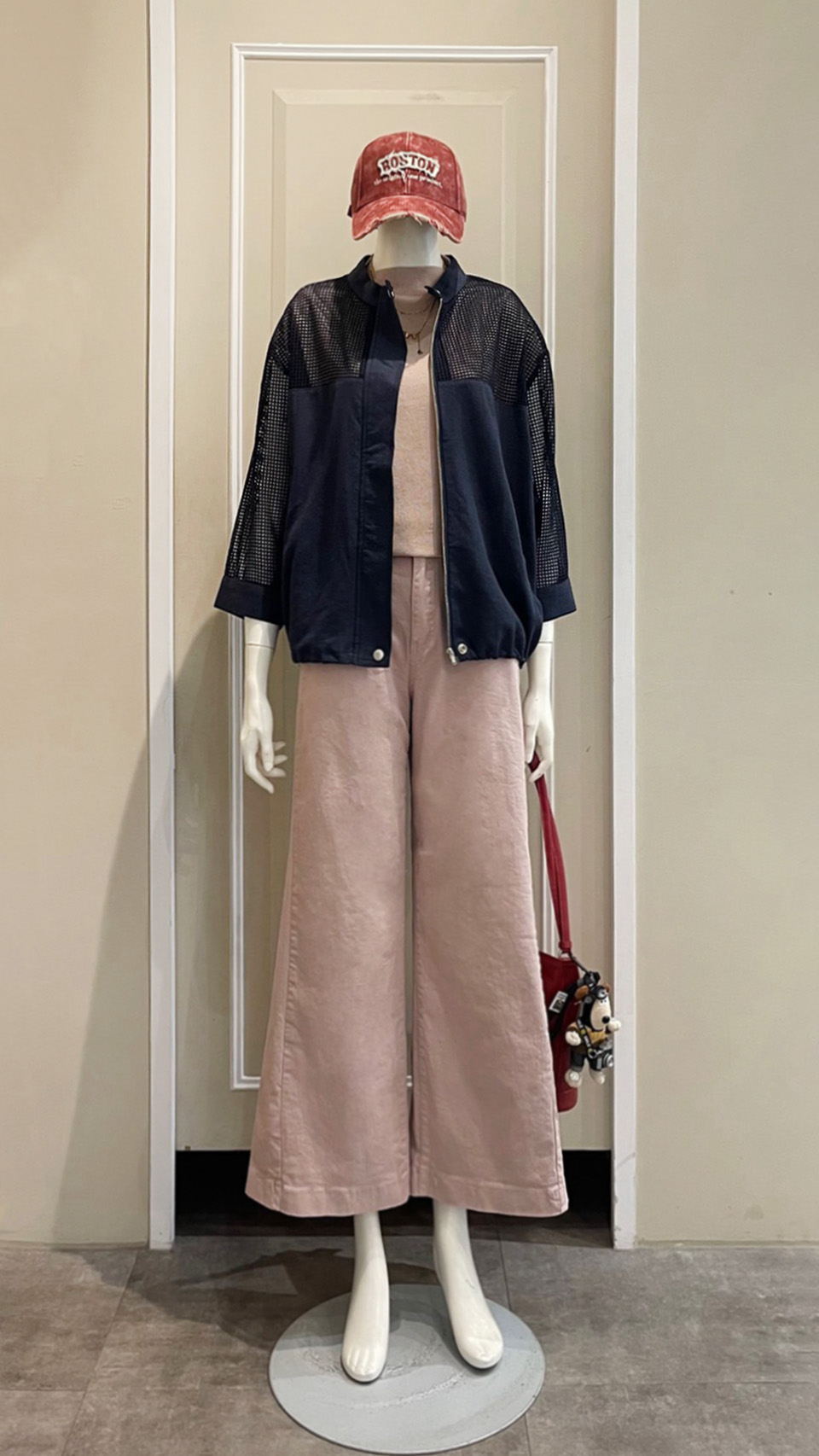 LINE_ALBUM_111.11.03 穿搭分享_221103_2