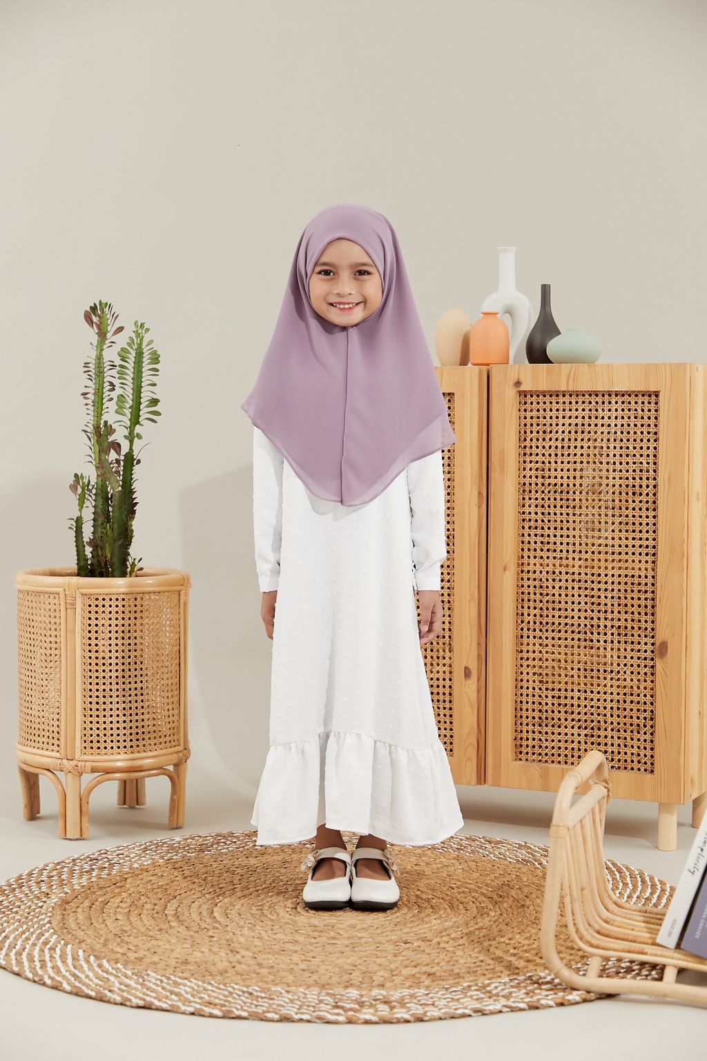 042_Twelve Penguin 1 August 20220123.jpg