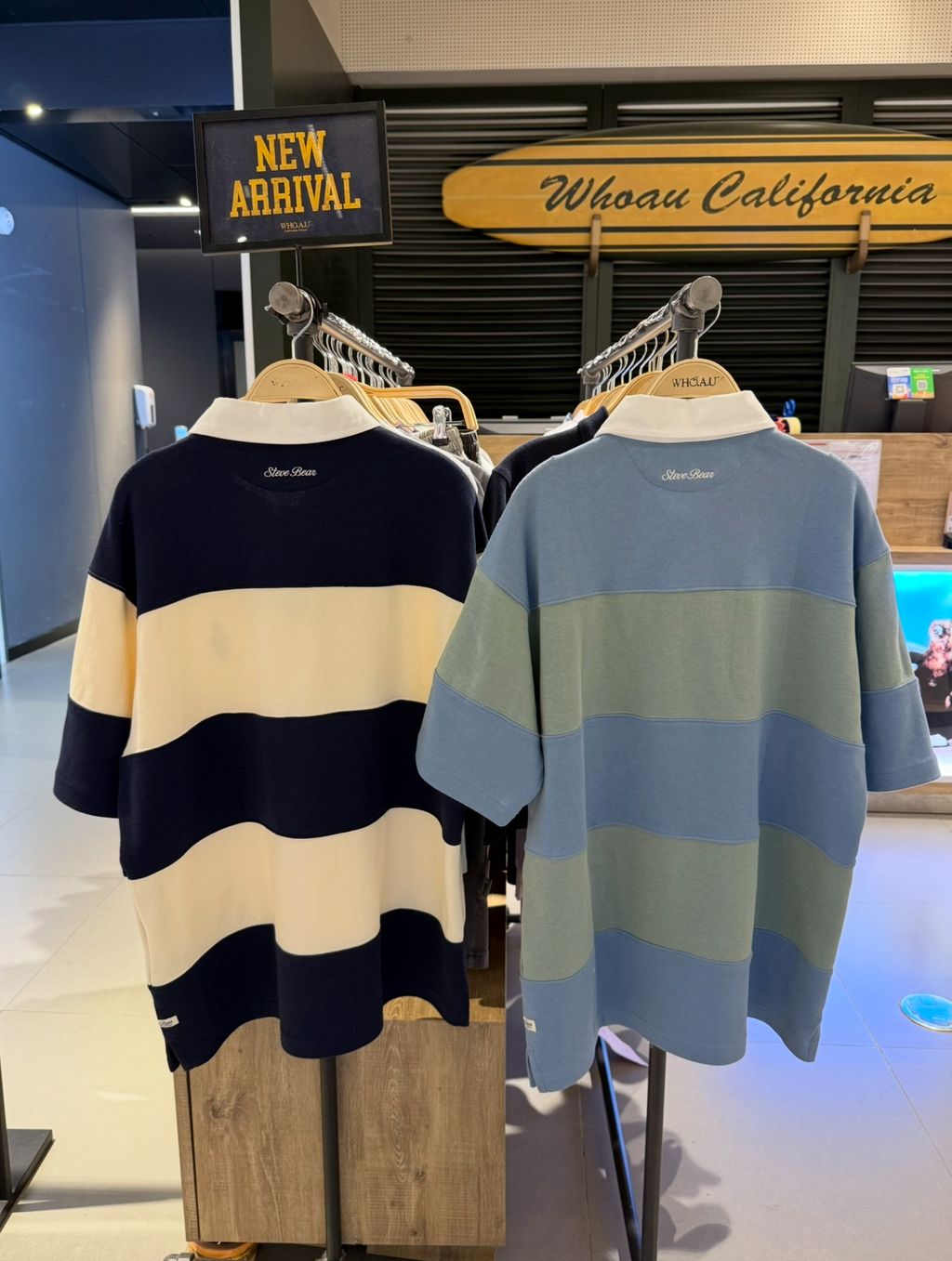 【WHO.A.U】Steve Colorblock T-Shirt Steve Colorblock T-Shirt - 후아유닷컴