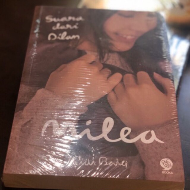 Mizan Milea Suara Dari Dilan Buku Novel Sastra 