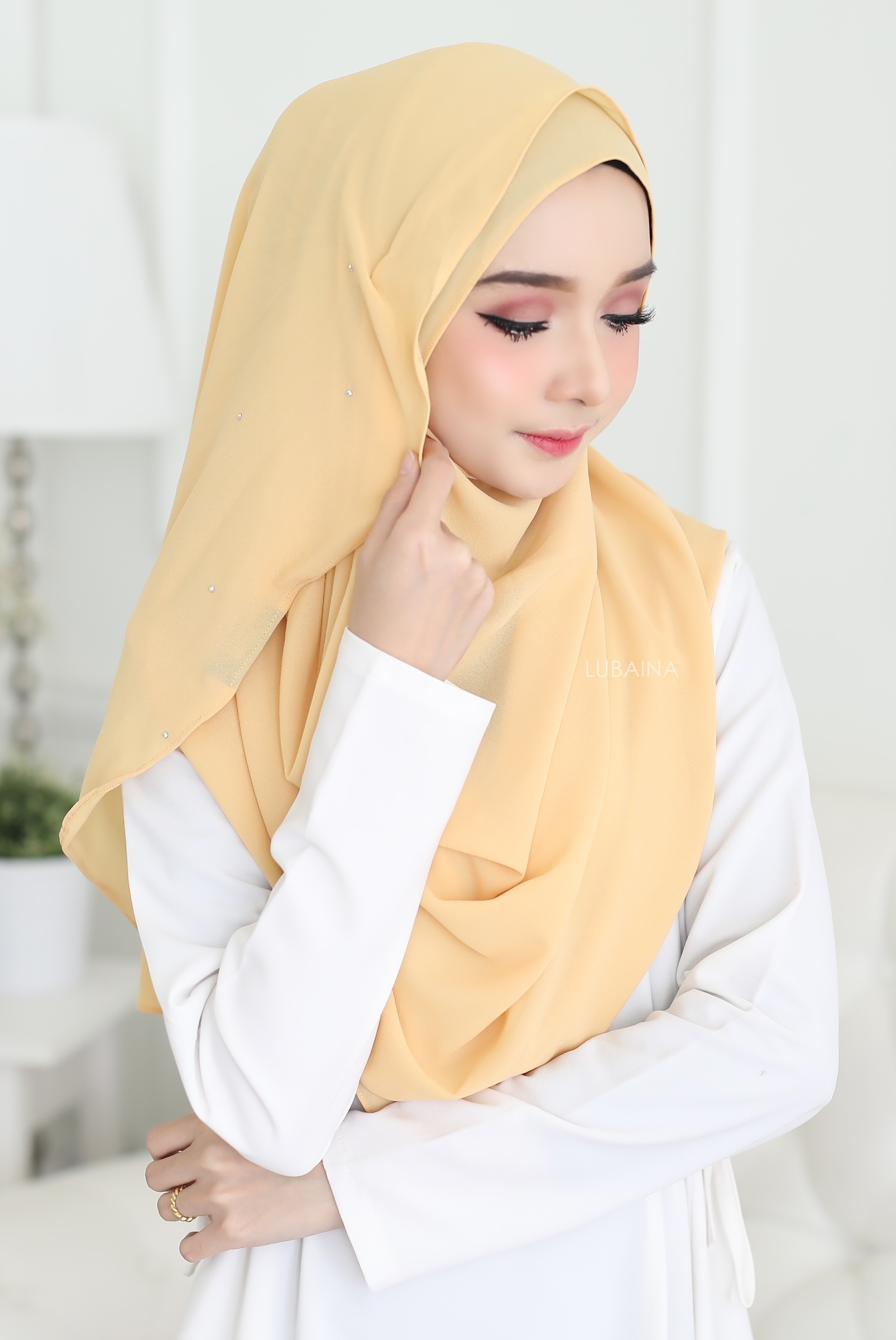 Instant-Dua-Muka-Lubaina-Tyra-Basic-Custard2.JPG
