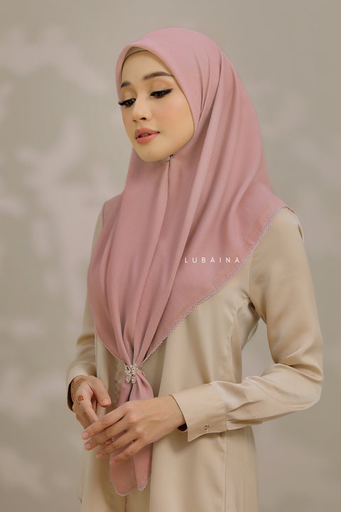 Lubaina-Tudung-Bawal-Inaya-Dusty-Pink