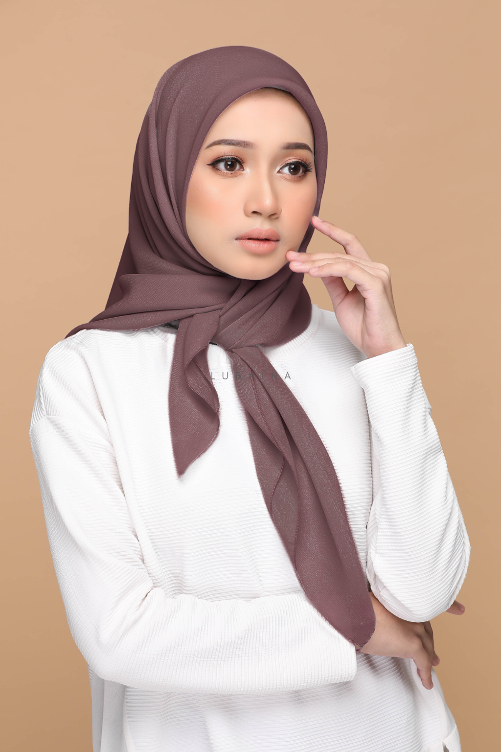 Lubaina-Aaira-Mahogany (2)