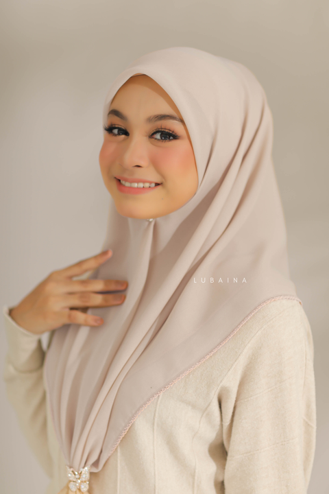 Website (1000 × 1500 px)