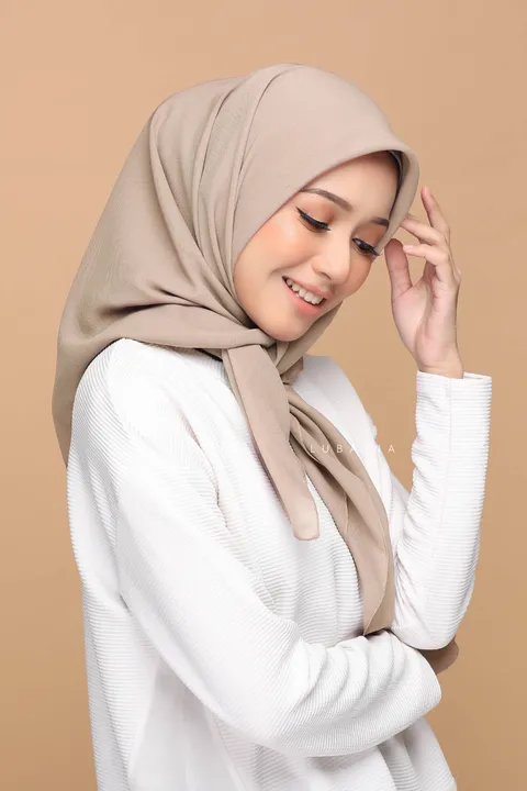 Website (1000 × 1500 px) (1)