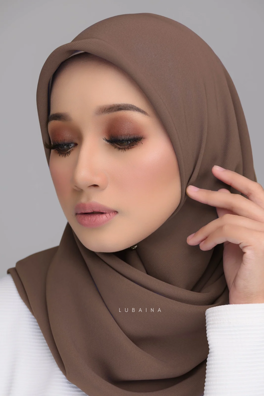 Website (1000 × 1500 px)