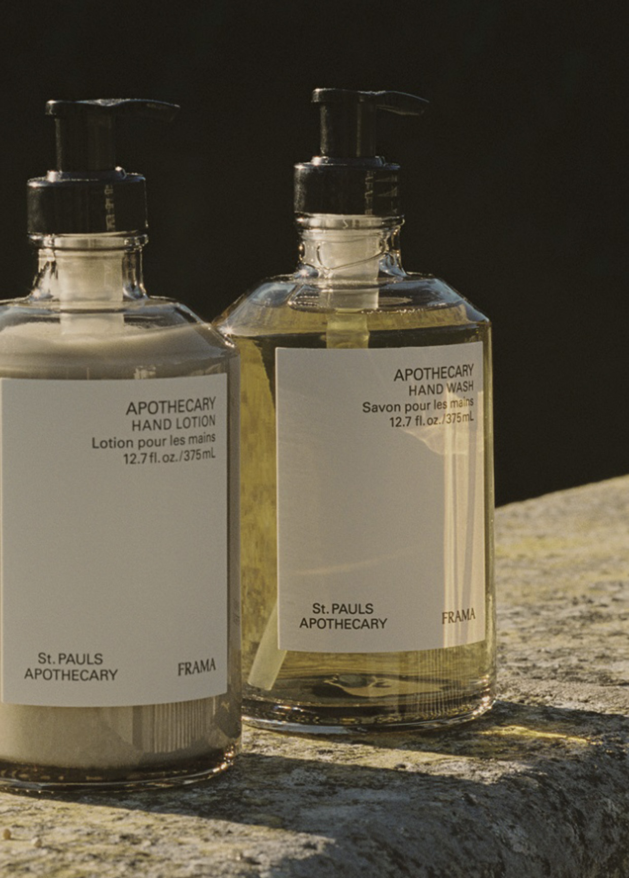 lFrama-St-Pauls-Apothecary-BW-Context-Image-03_003