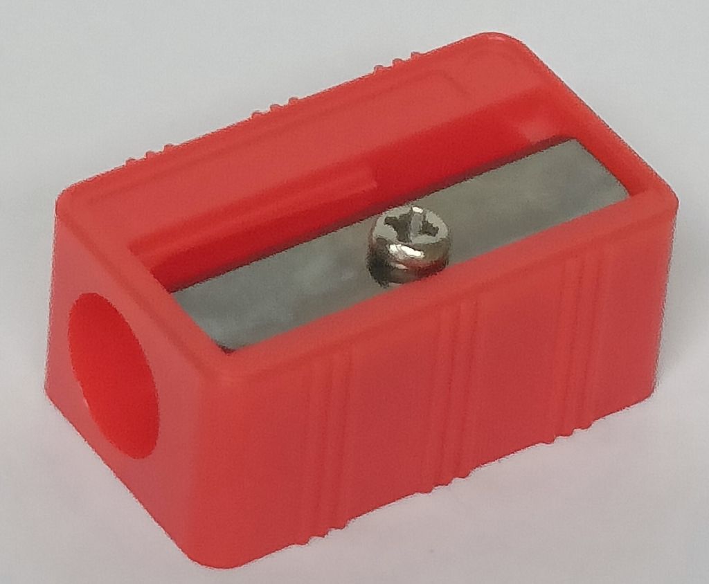PENCIL SHARPENER-FREE