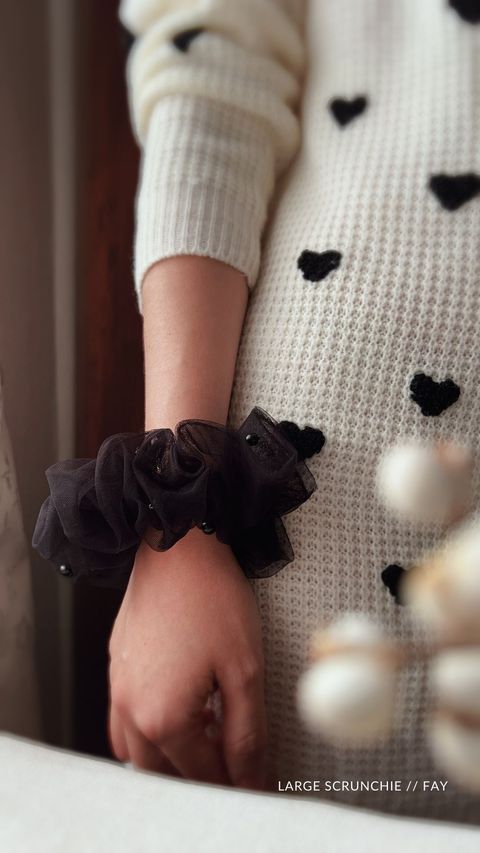 ★GLOWNY★BOW SCRUNCHIE (WHITE)★正規品/韓国直送料込/人気 2023 Korean Elegant Bow Scrunchies Women Girls Elastic Hair