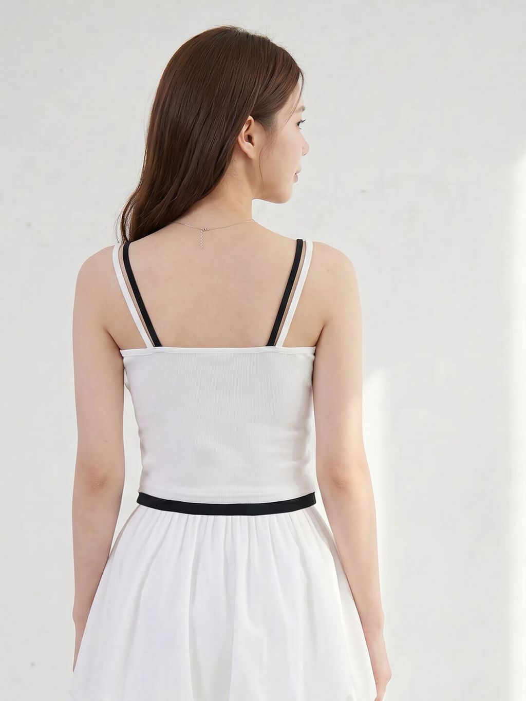 Oona10