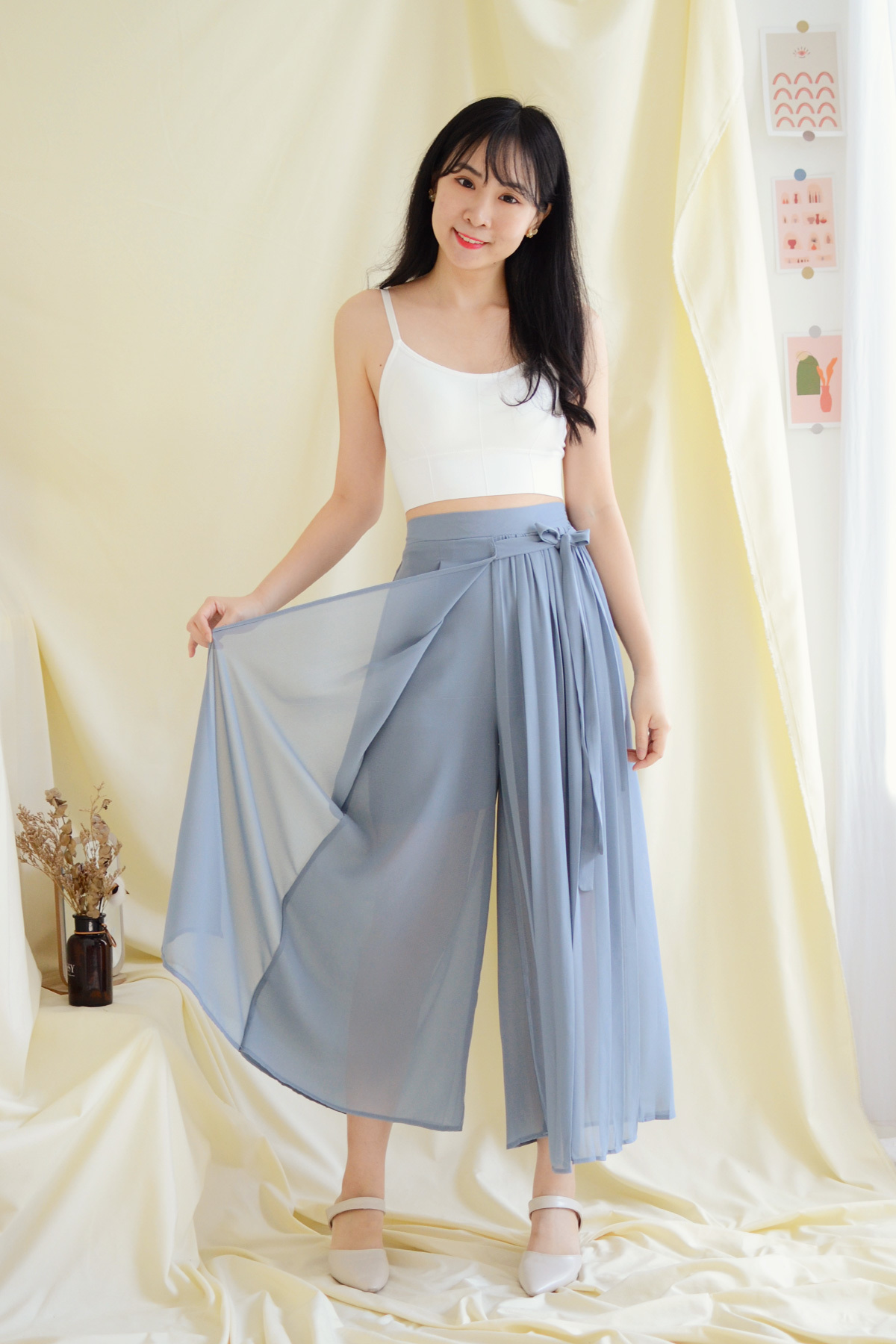 Amida_blue1.jpg