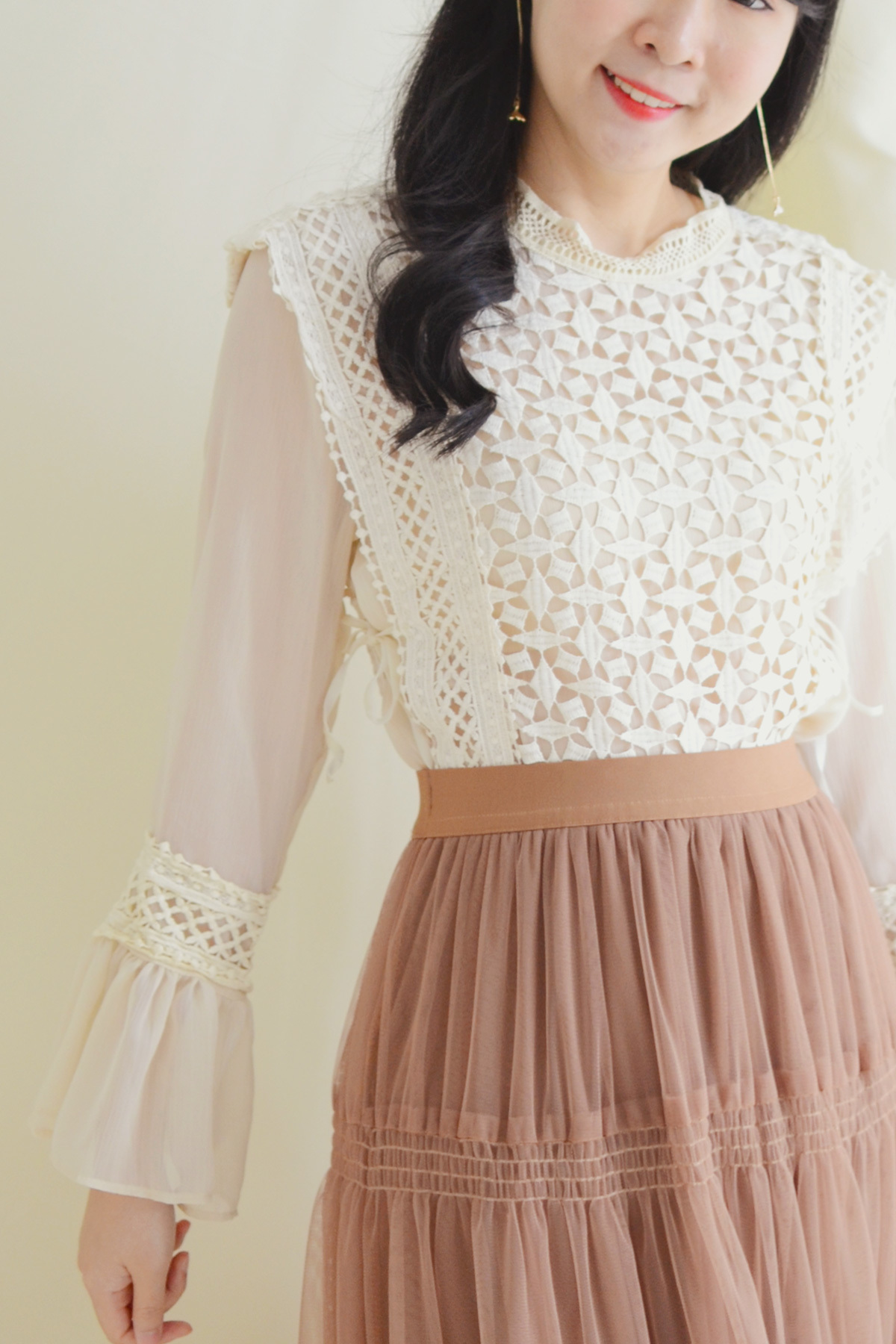 Fleur_beige1.jpg