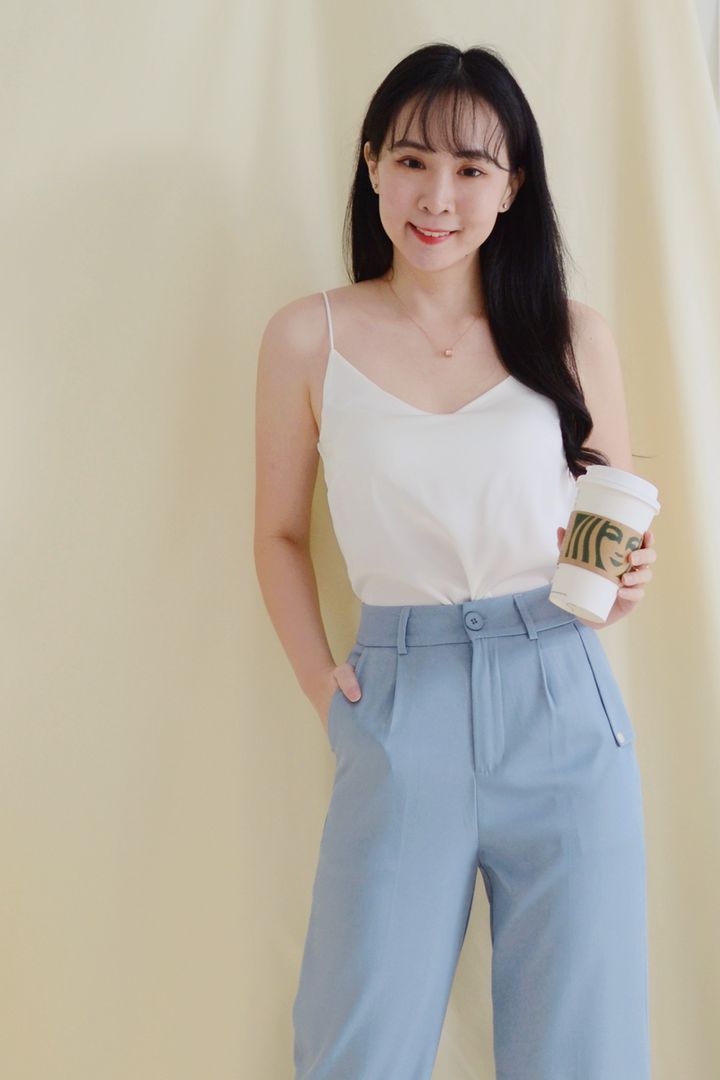 Gala_white5.jpg