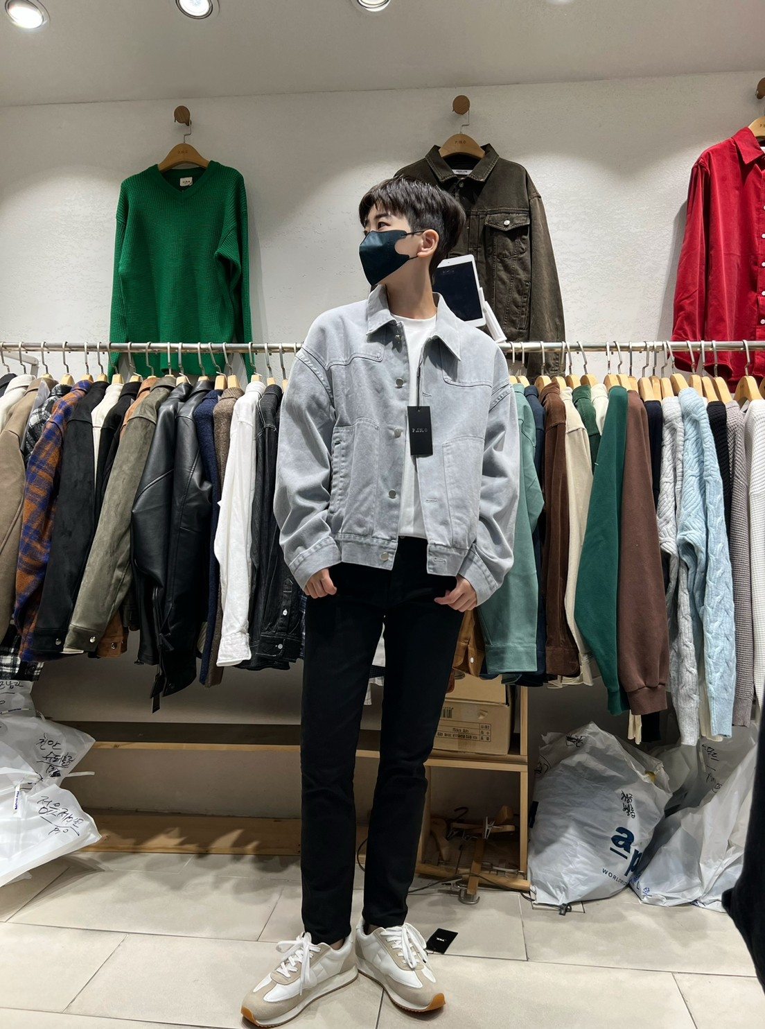 LINE_ALBUM_SN46 水洗色系比例天才短版牛仔夾克 $1850_230912_6