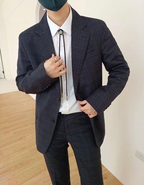 LINE_ALBUM_領飾西裝_230304_13