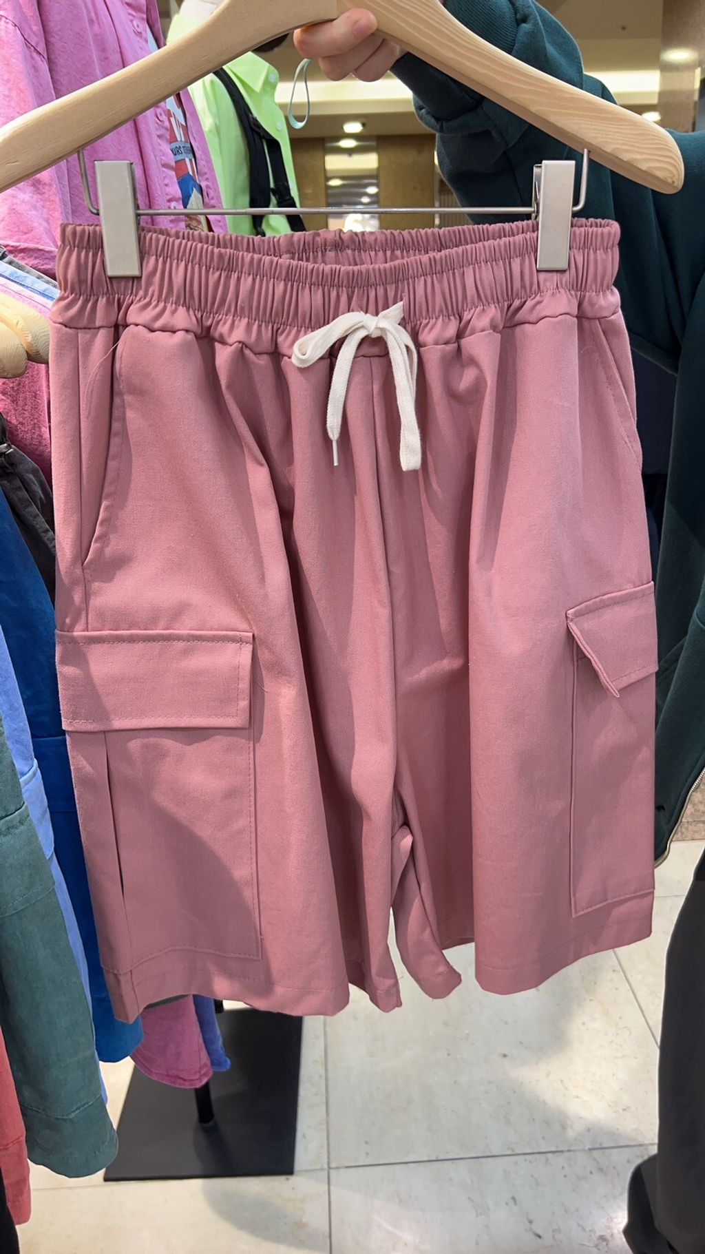 LINE_ALBUM_MU15 膝下高磅挺版口袋休閒褲 $1250_230512_2_0