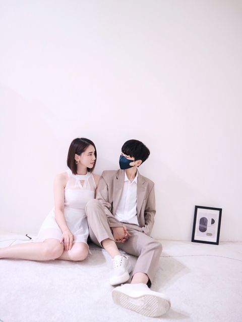 LINE_ALBUM_女神降臨透氣雪紡紗短洋裝（買了一黑一白）_230820_20