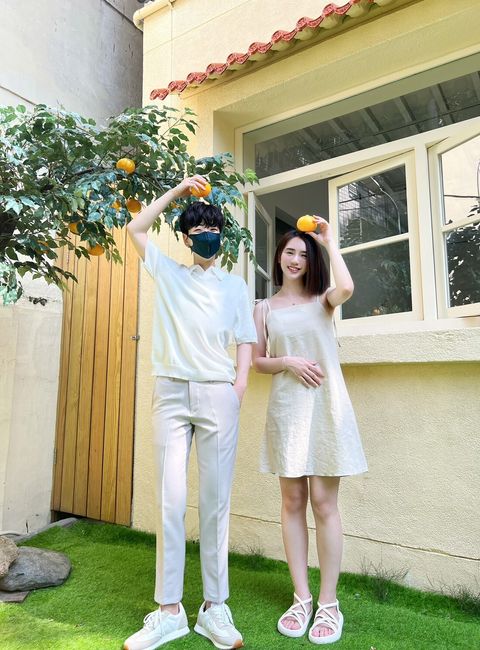 LINE_ALBUM_細肩綁帶小洋裝（買白色、奶茶色）27000_230820_11