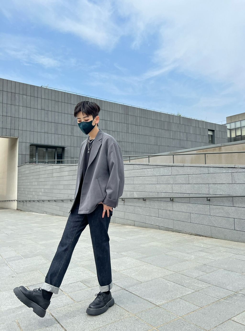 LINE_ALBUM_SA43 薄款下擺抽繩無墊肩日常休閒款西裝外套-2色 $1980_230911_15