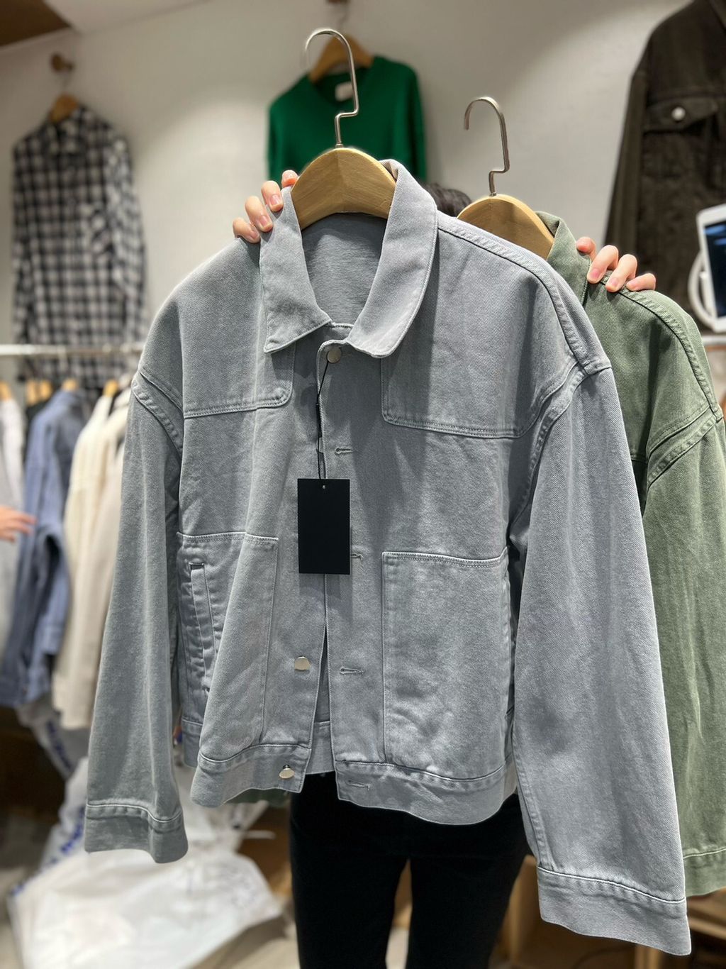 LINE_ALBUM_SN46   水洗色系比例天才短版牛仔夾克 $1850_230912_3