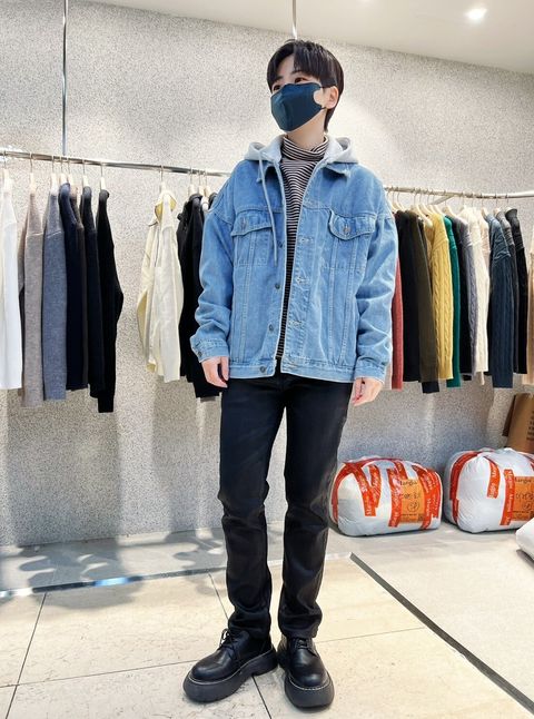 LINE_ALBUM_NN06 牛仔拼接棉帽夾克外套-3色  $1450_231124_1