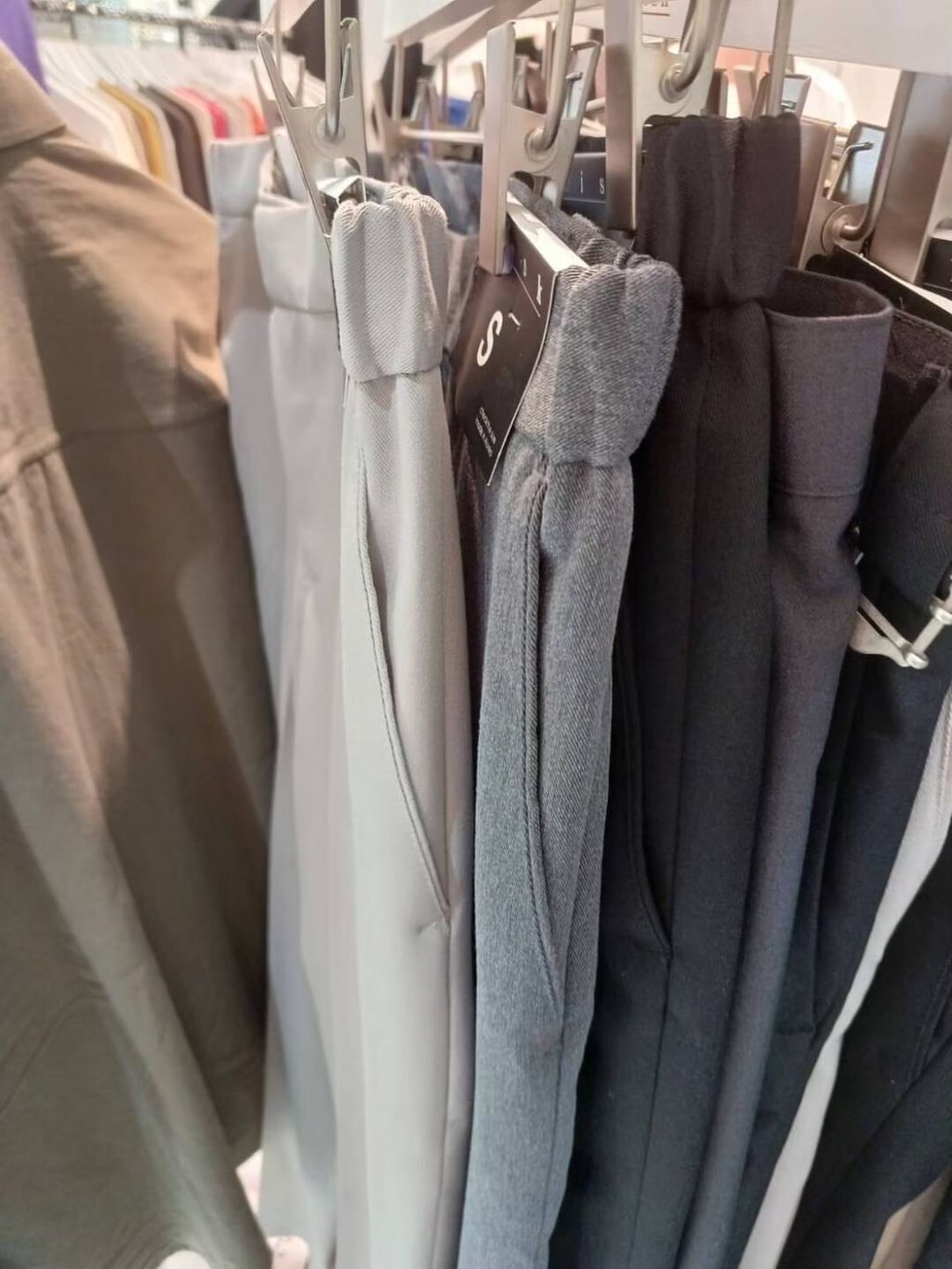 LINE_ALBUM_SB04  中磅秋款修身休閒西褲-3色 $1250_231126_2
