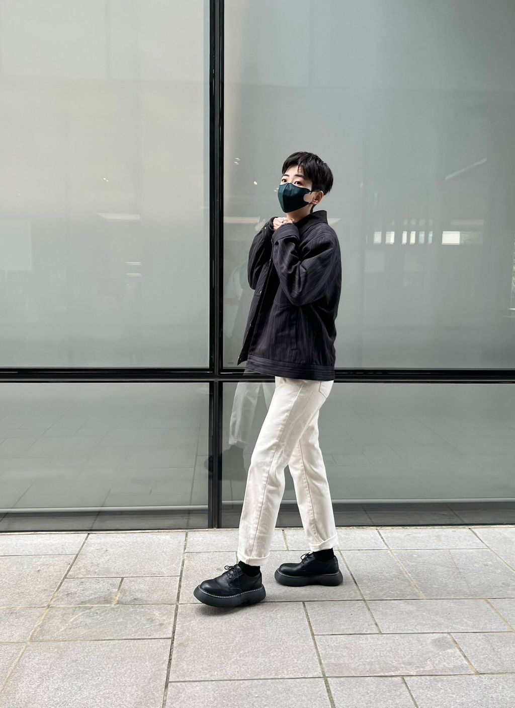 LINE_ALBUM_SA11 合身不緊身後腰圍鬆緊挺料韓系白休閒褲-2色 $1650_230912_17