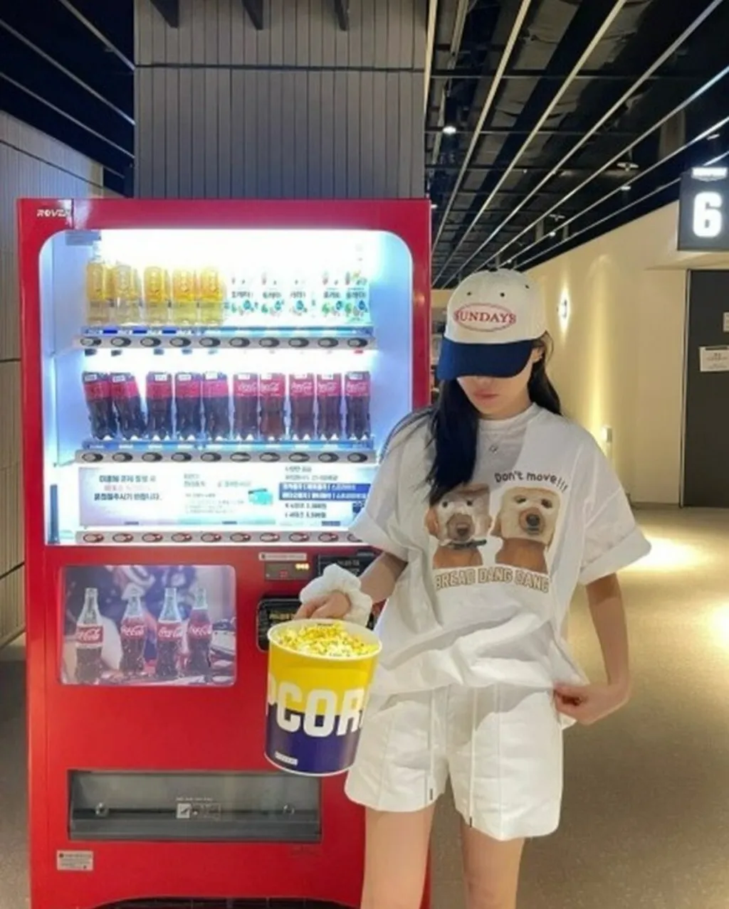 LINE_ALBUM_4MA13_240530_11