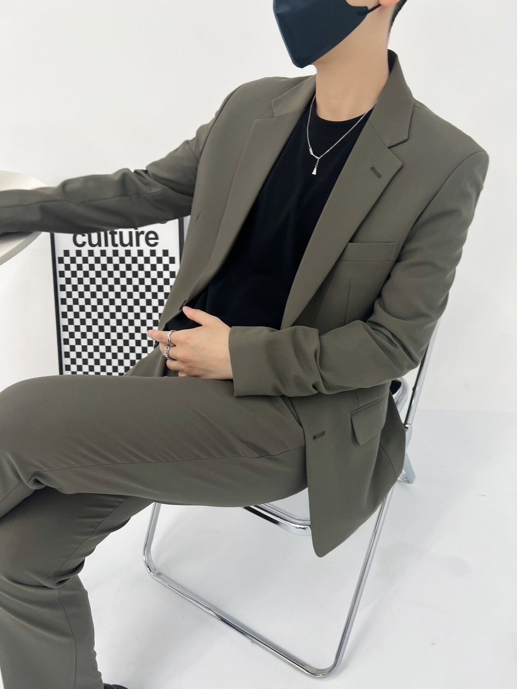 LINE_ALBUM_JNS02焙茶小公子雙暗袋質感西裝_240712_3