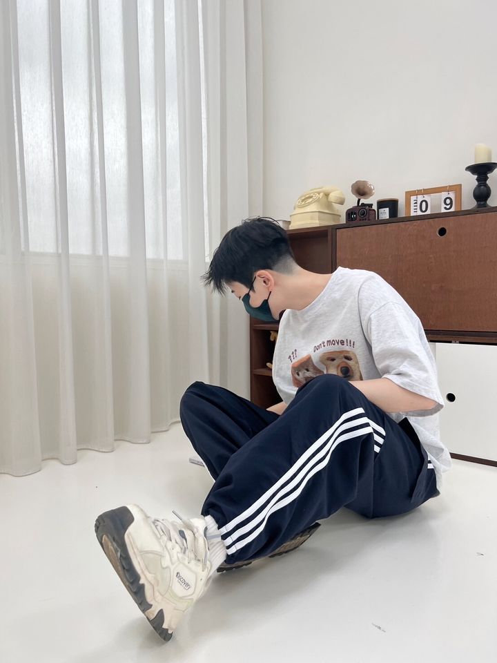 LINE_ALBUM_4JB03_240720_12