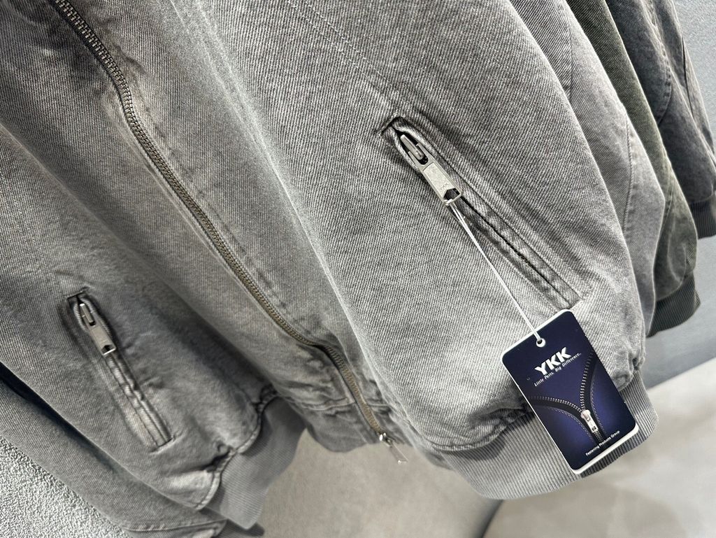 LINE_ALBUM_4ON07 高磅水洗牛仔拼接設計騎士夾克 $2900_241017_19
