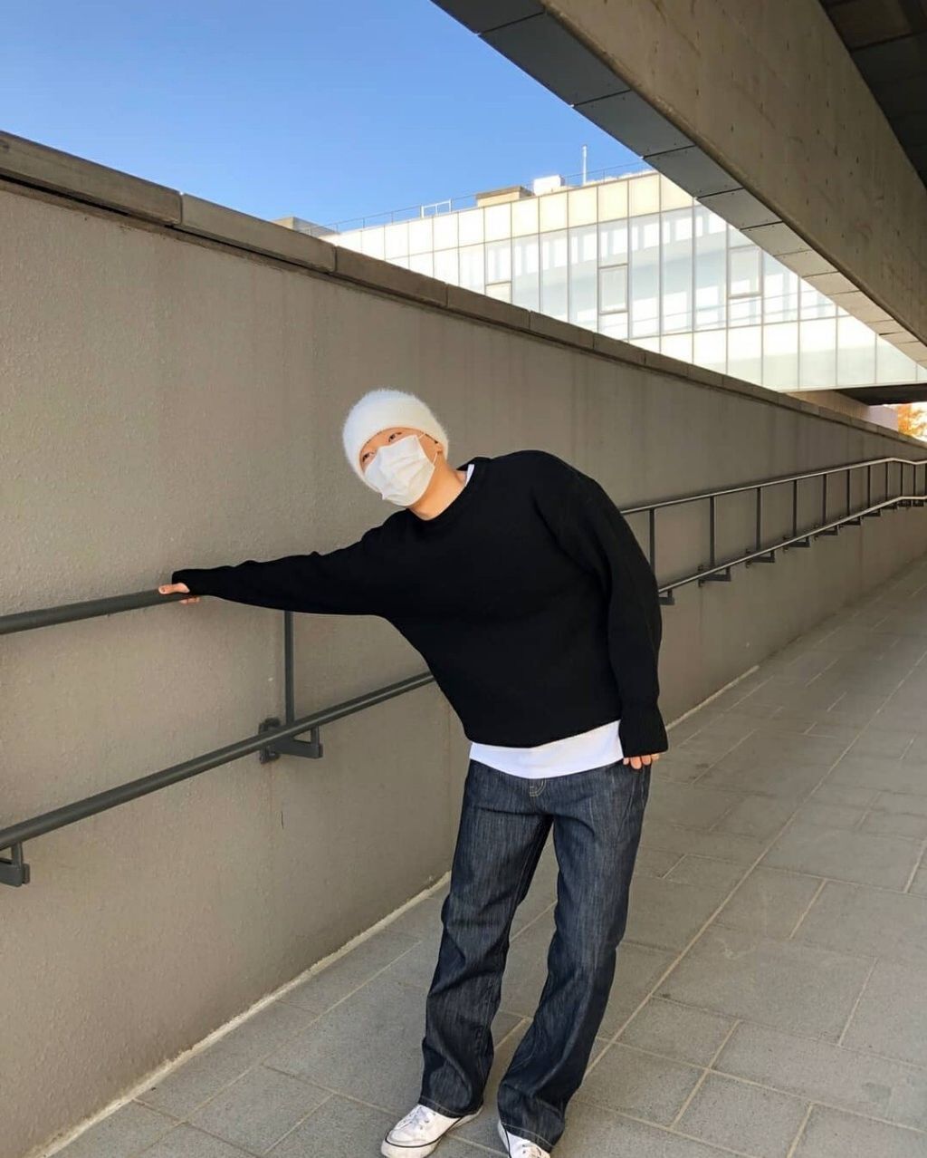 LINE_ALBUM_4OA25  大長腿微寬挺料丹寧牛仔褲 $1380_241018_49