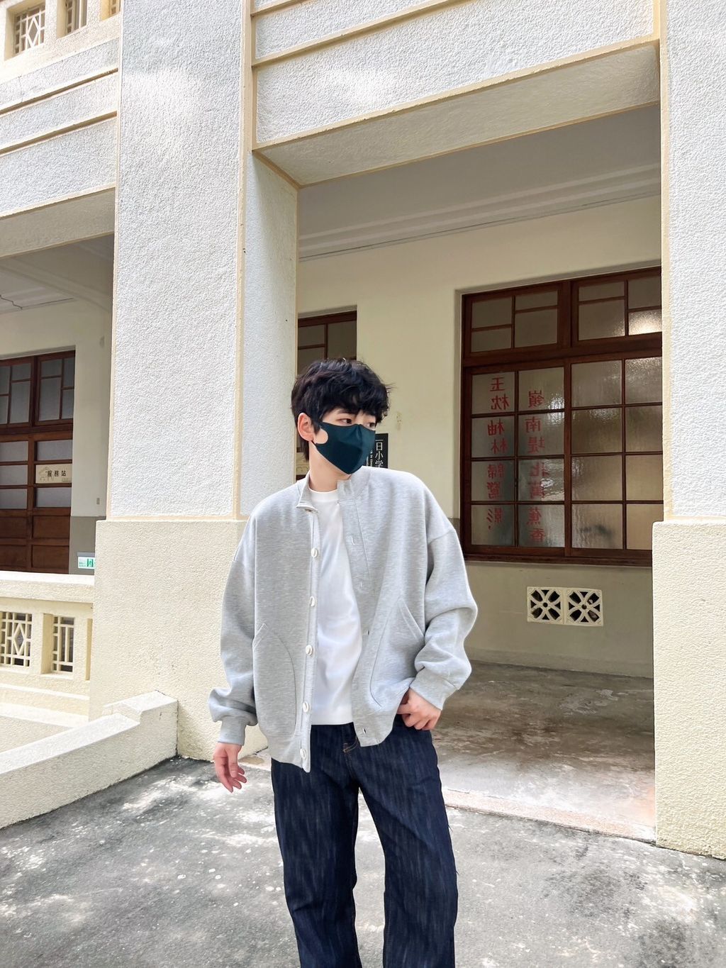 LINE_ALBUM_4ON70  高磅挺料大口袋棉質可愛外套-4色 $1580_241126_6