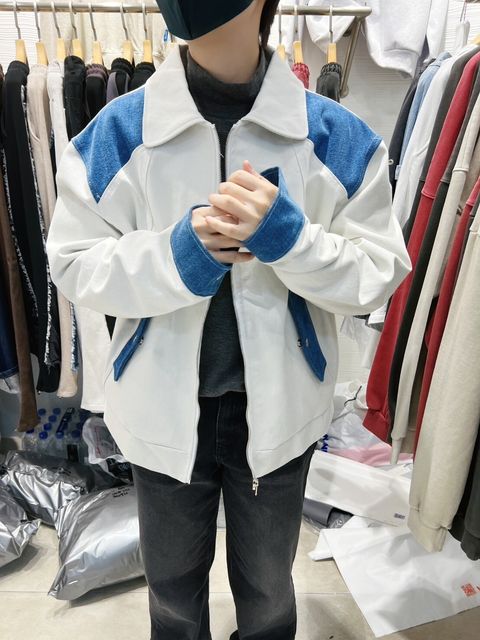 LINE_ALBUM_4DN07   丹寧x帆布拼接硬挺夾克外套 -2色 $1850_241207_5